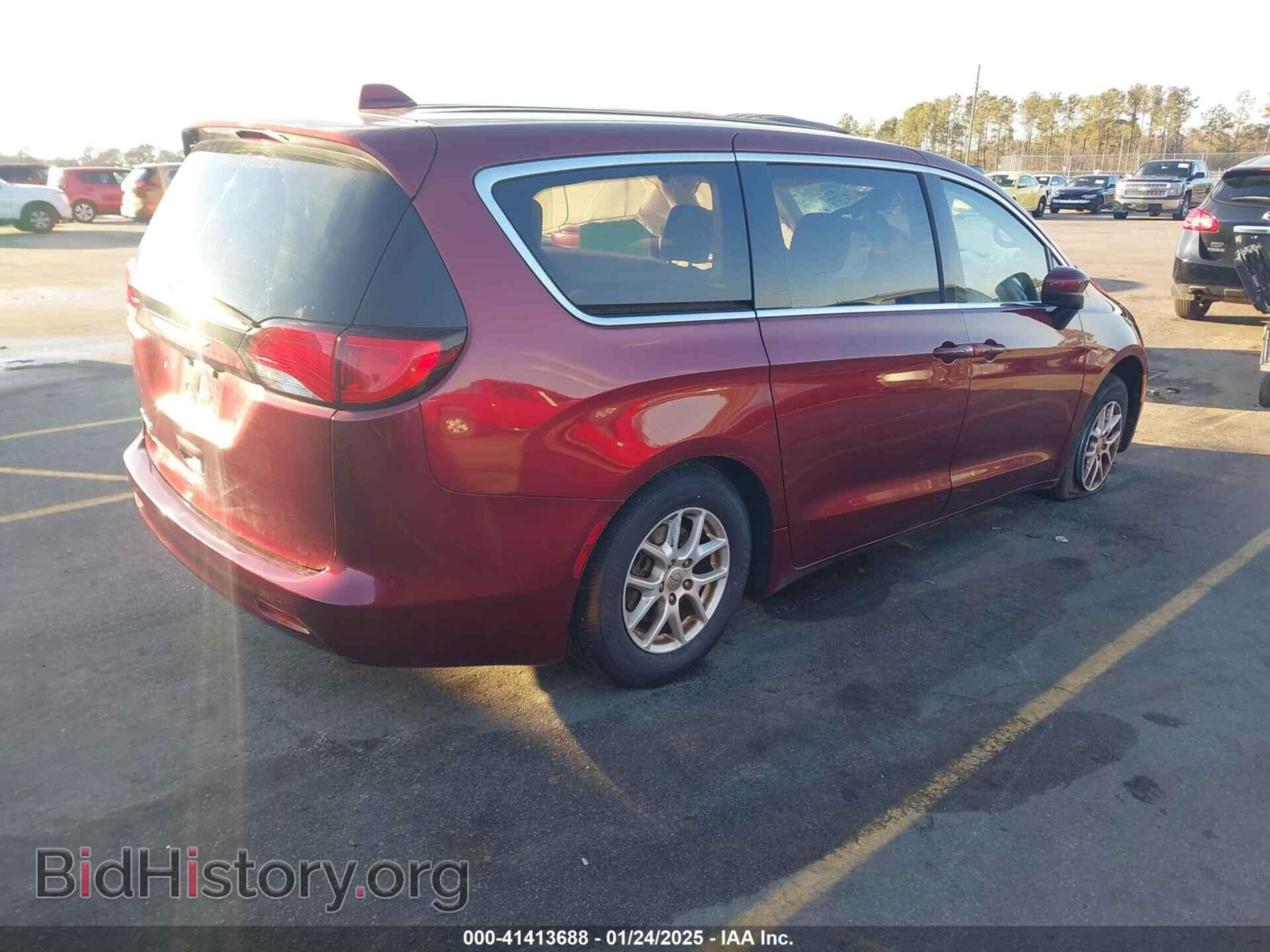 2017 CHRYSLER PACIFICA - VIN: 2C4RC1DGXHR518971 - Фото 4