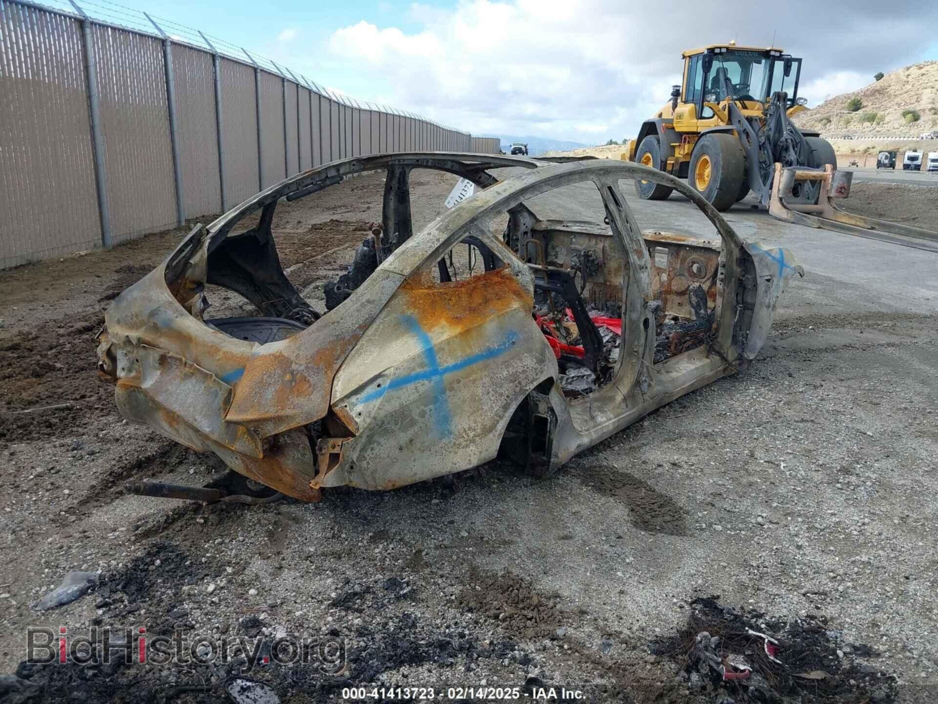 2018 TESLA MODEL 3 - VIN: 5YJ3E1EB5JF100466 - Photo 4