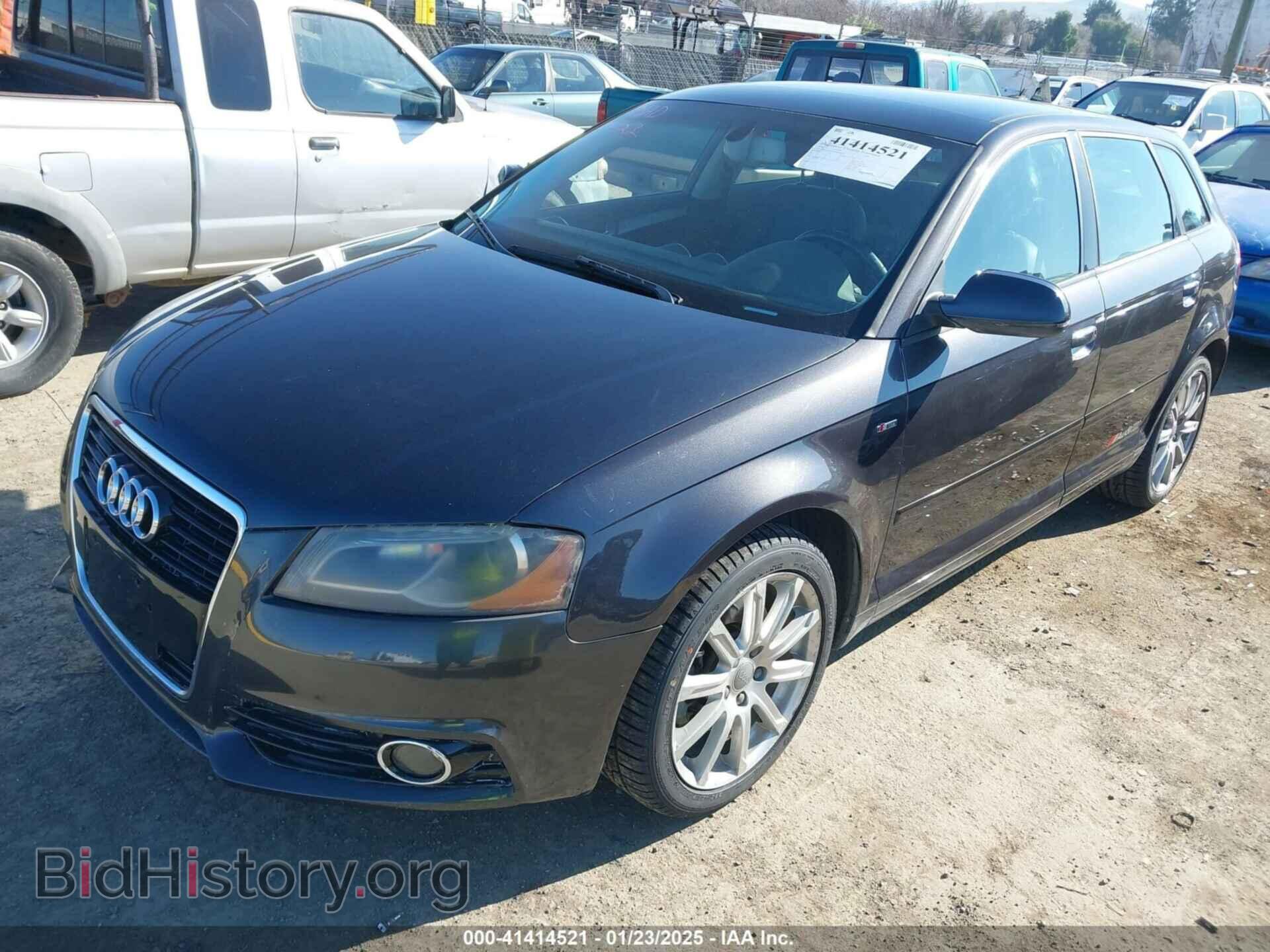 2011 AUDI A3 - VIN: WAUKEAFM9BA096294 - Фото 2