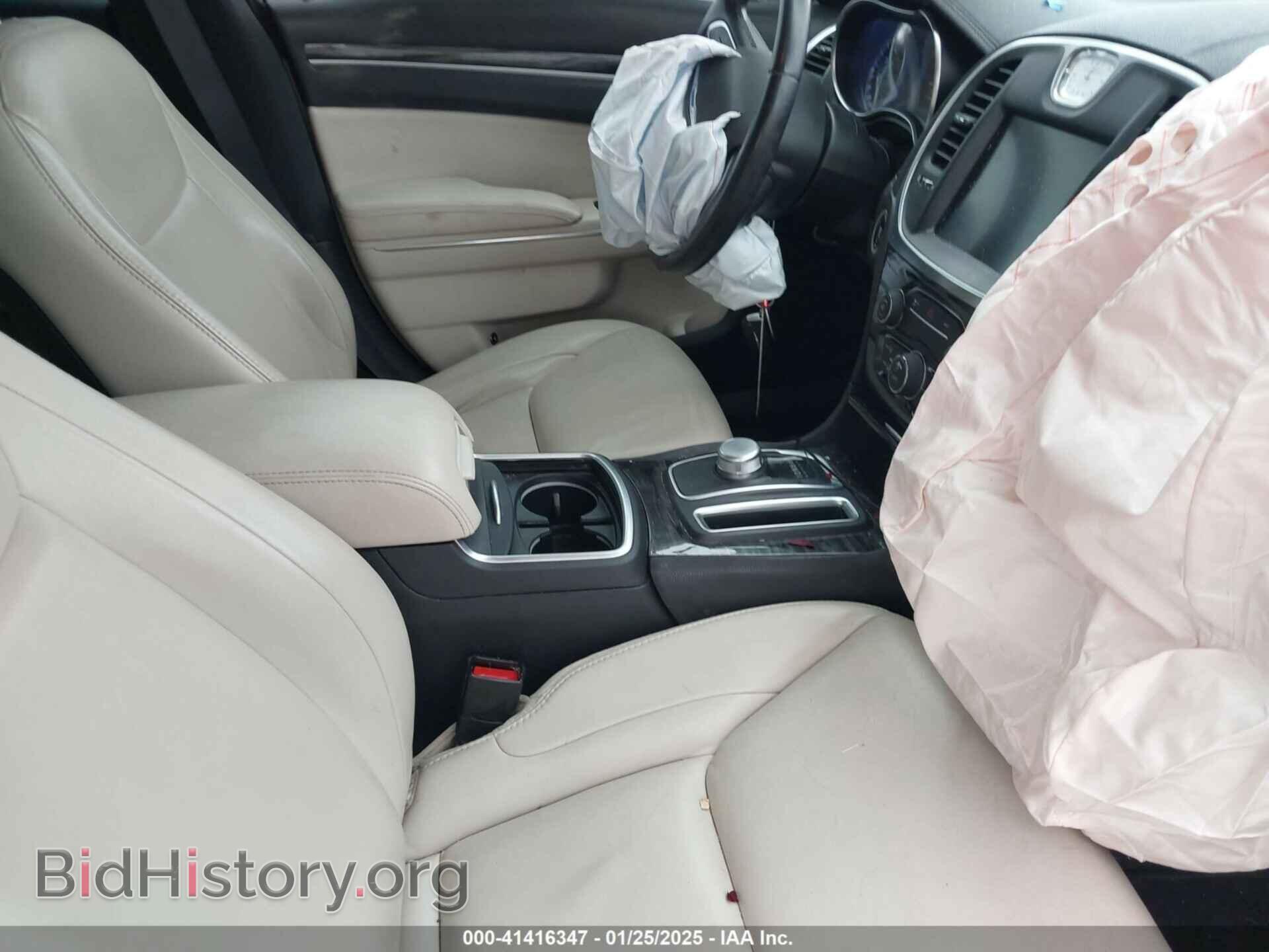 2016 CHRYSLER 300 - VIN: 2C3CCAAG4GH134980 - Фото 5