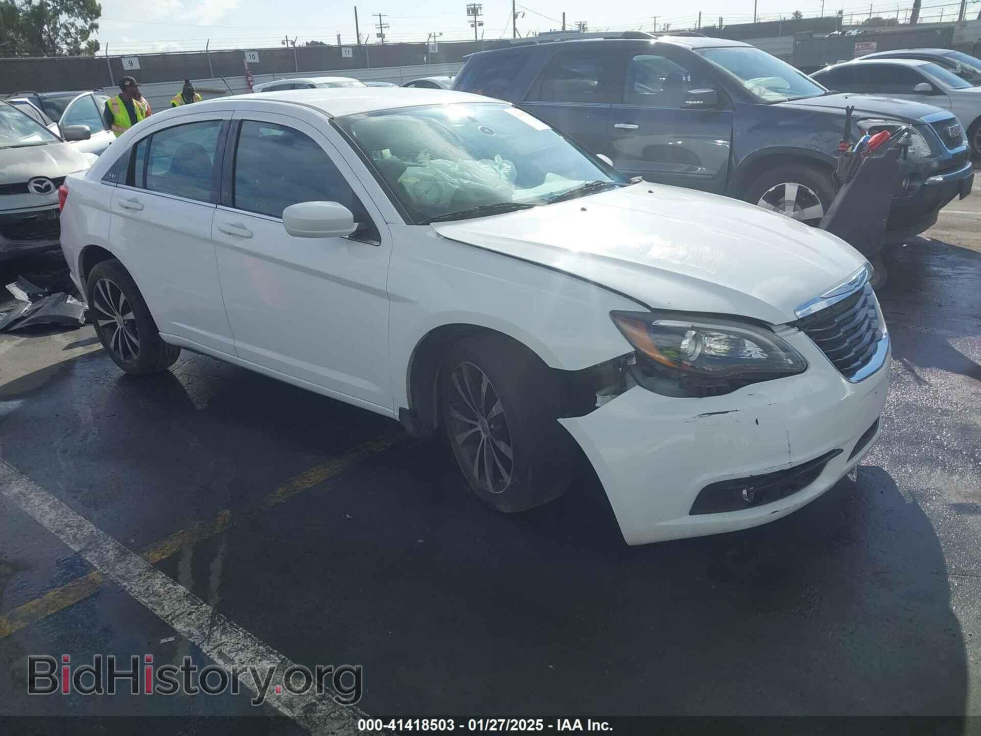 Фотография 1C3CCBBB2DN600658 - CHRYSLER 200 2013