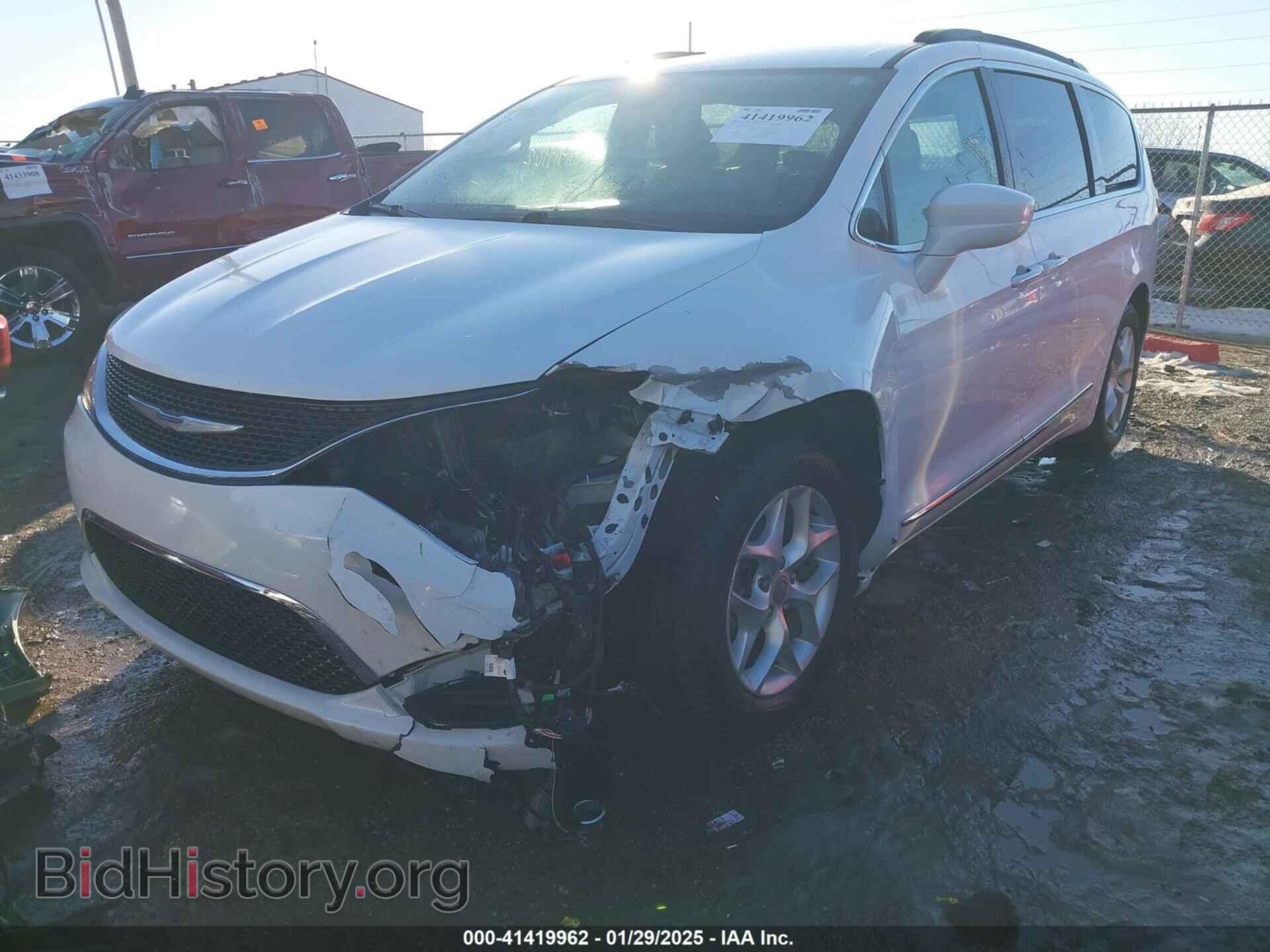 2017 CHRYSLER PACIFICA - VIN: 2C4RC1BG9HR831402 - Фото 6