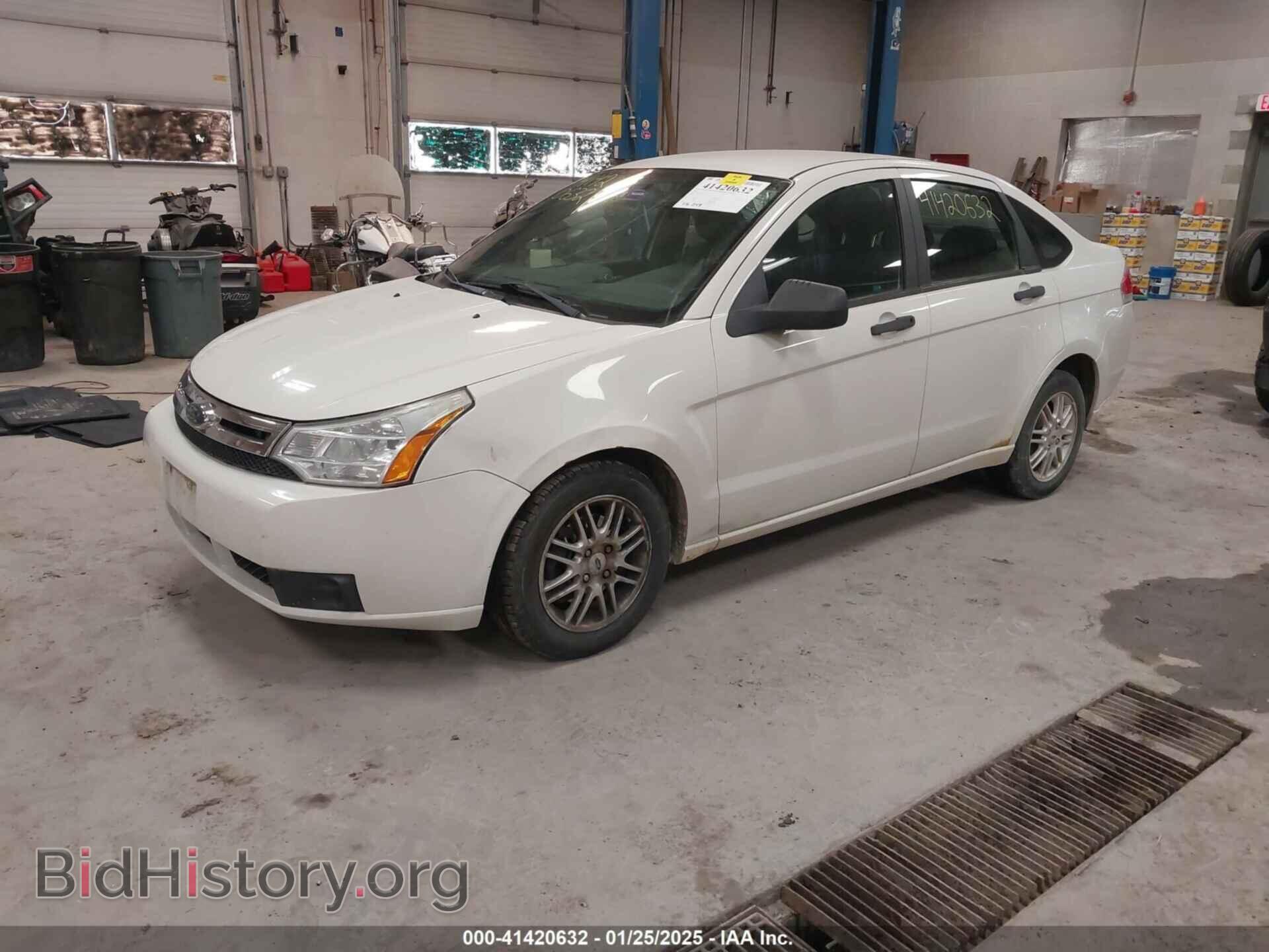 2009 FORD FOCUS - VIN: 1FAHP35NX9W253248 - Фото 2