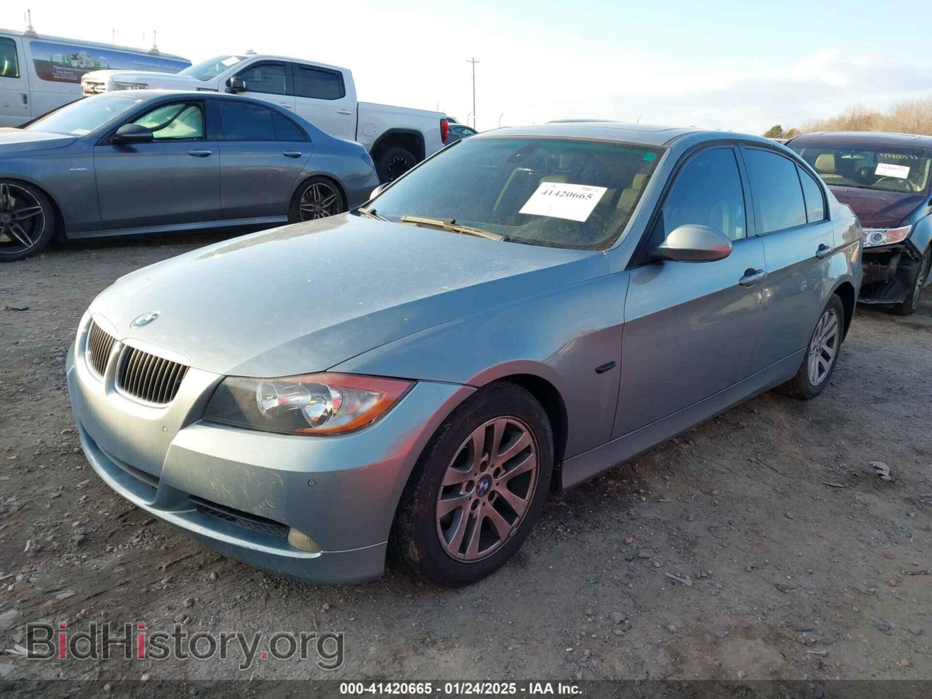 2007 BMW 328I - VIN: WBAVA335X7FV65971 - Фото 2