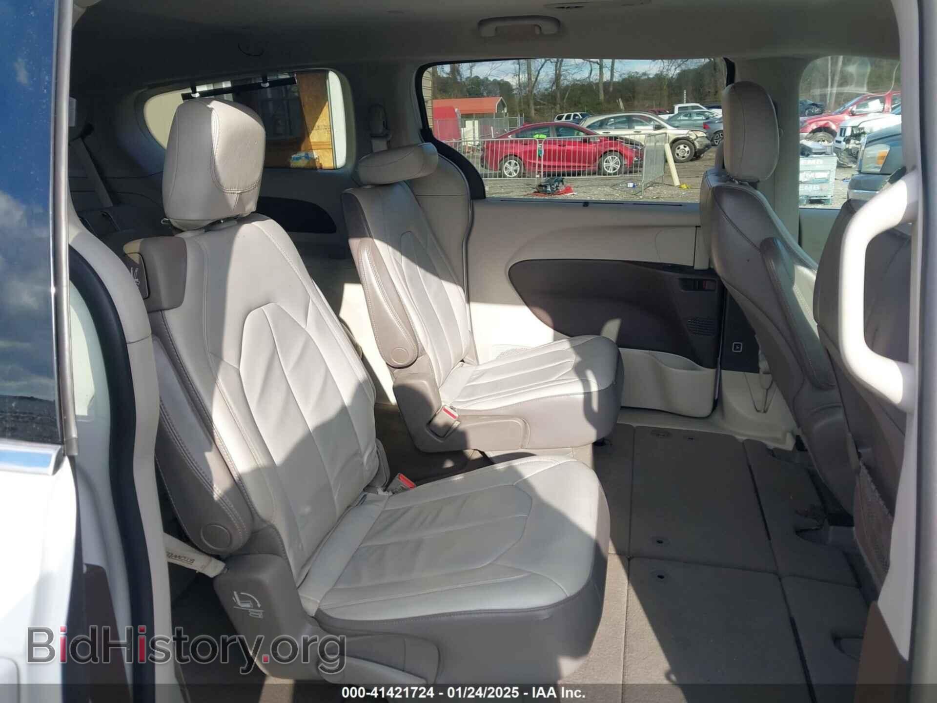 2017 CHRYSLER PACIFICA - VIN: 2C4RC1BG6HR720659 - Фото 8