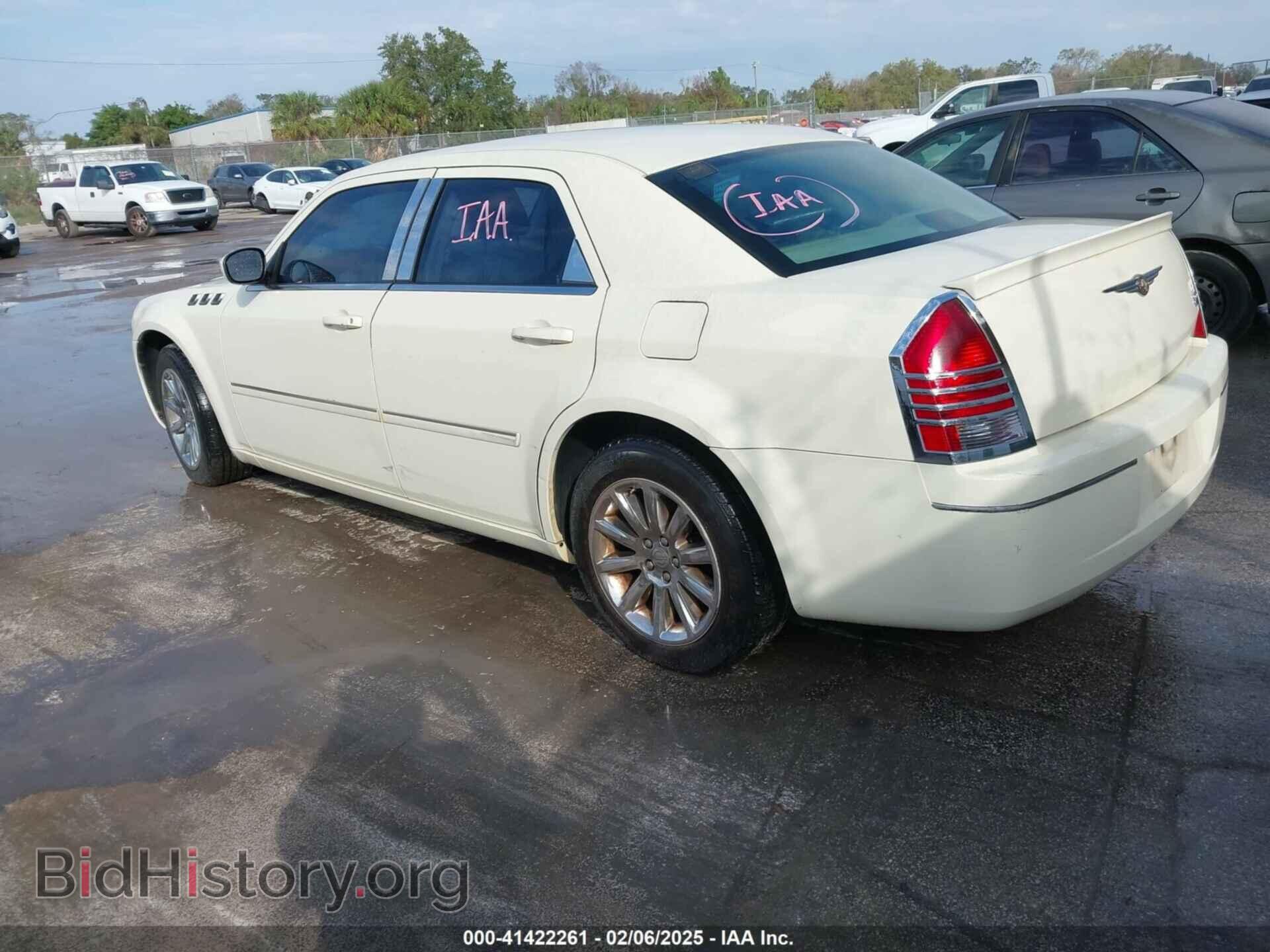 2007 CHRYSLER 300 - VIN: 2C3KA53G67H813252 - Фото 3