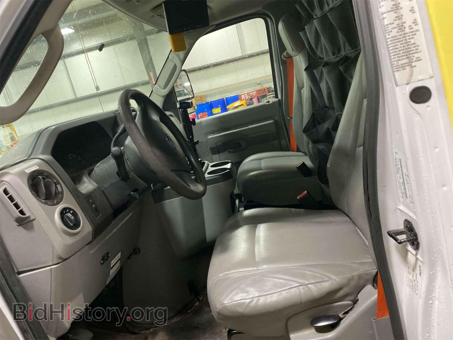 2019 FORD ECONOLINE - VIN: 1FDXE4FS6KDC19357 - Фото 3