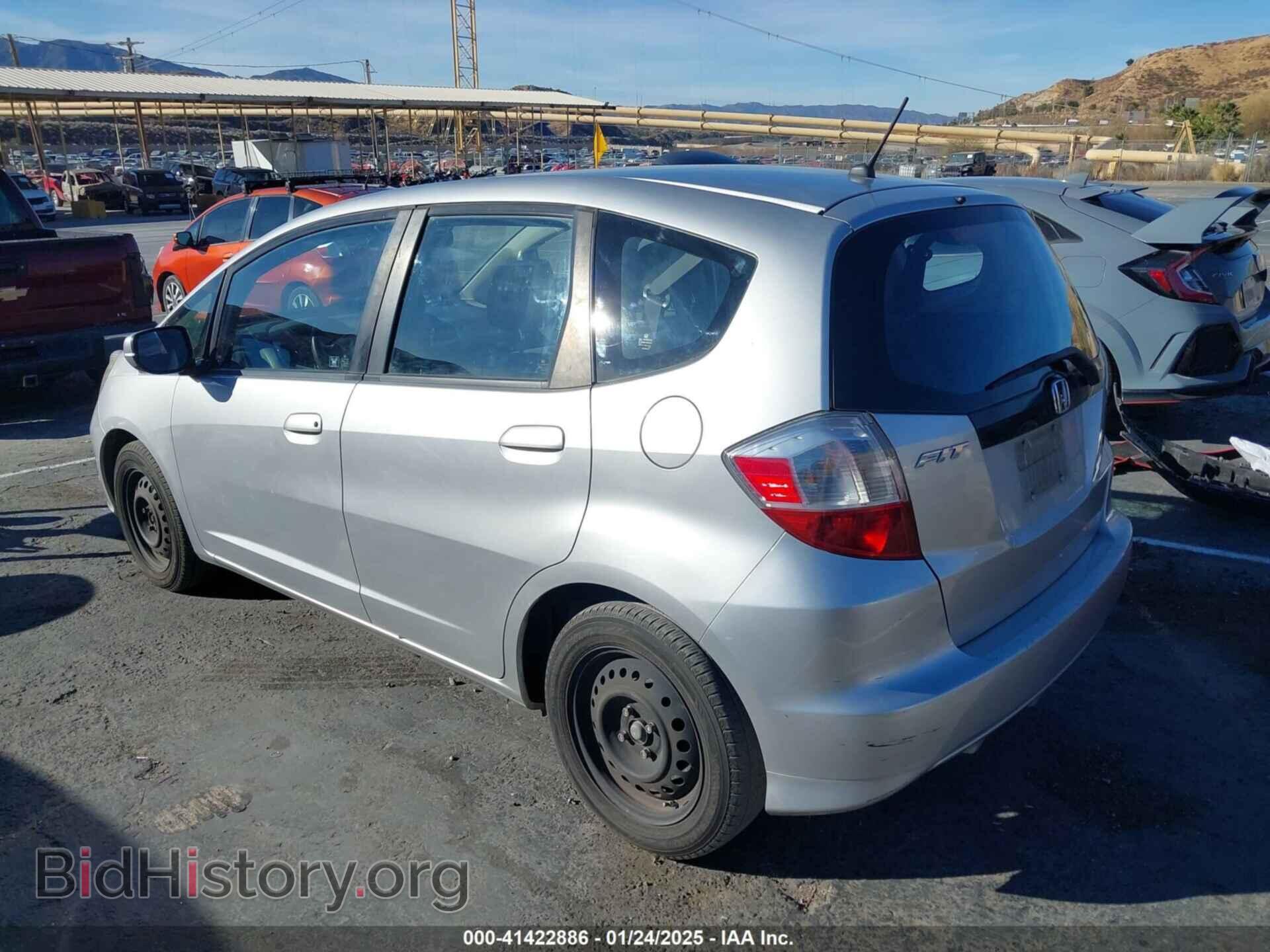 2013 HONDA FIT - VIN: JHMGE8H32DC083186 - Фото 3