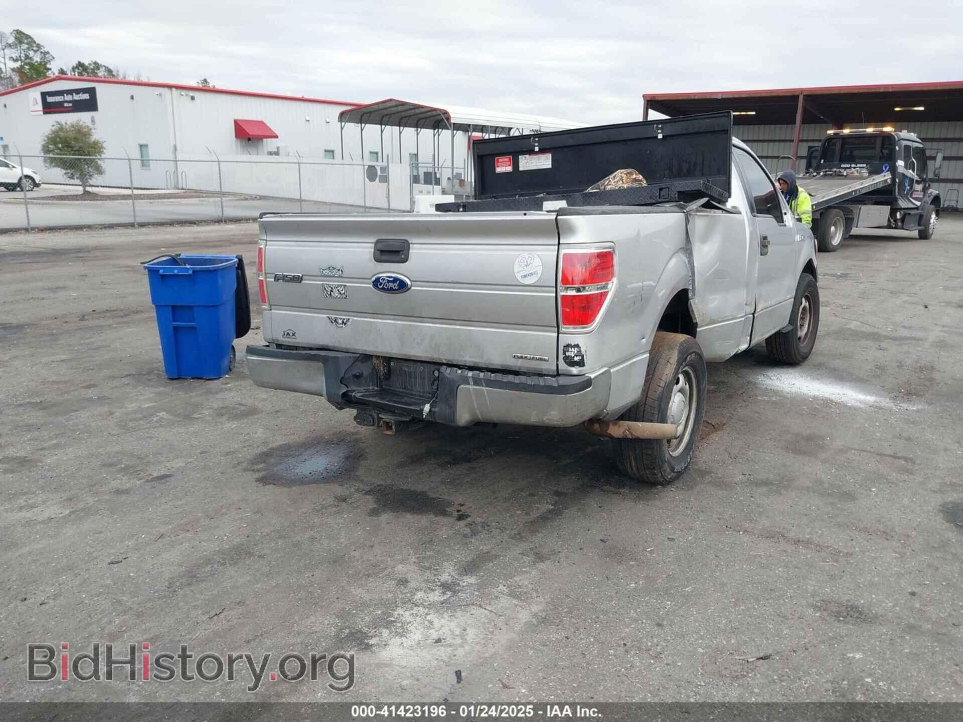 2011 FORD F-150 - VIN: 1FTMF1CM6BFC63243 - Photo 4