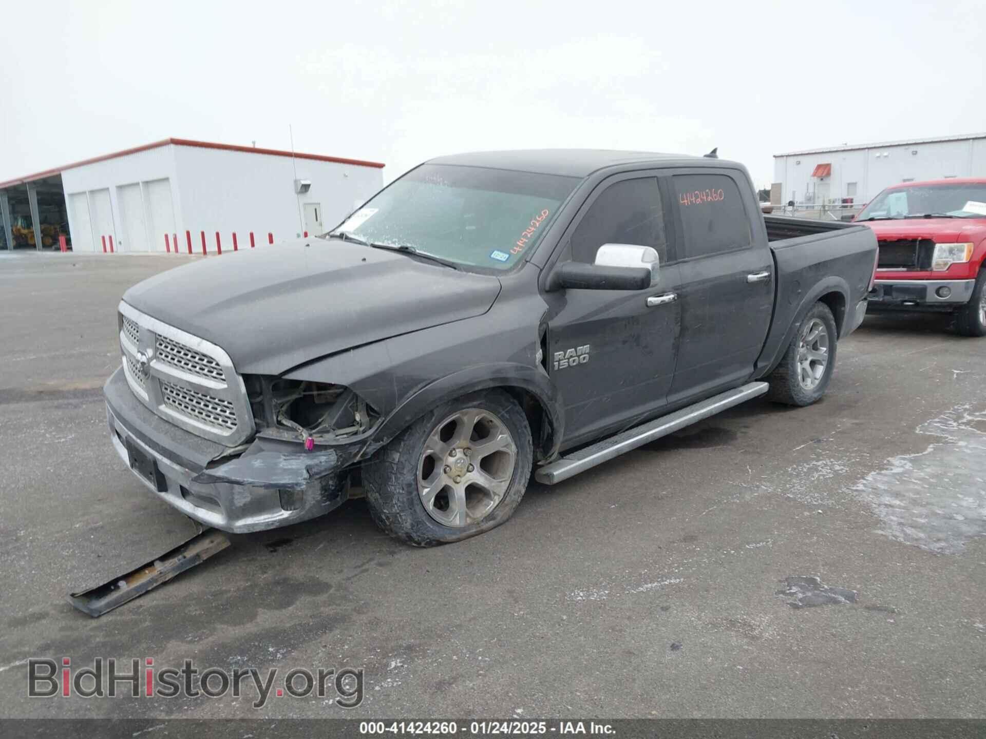 2018 RAM 1500 - VIN: 1C6RR7NT4JS104576 - Фото 2