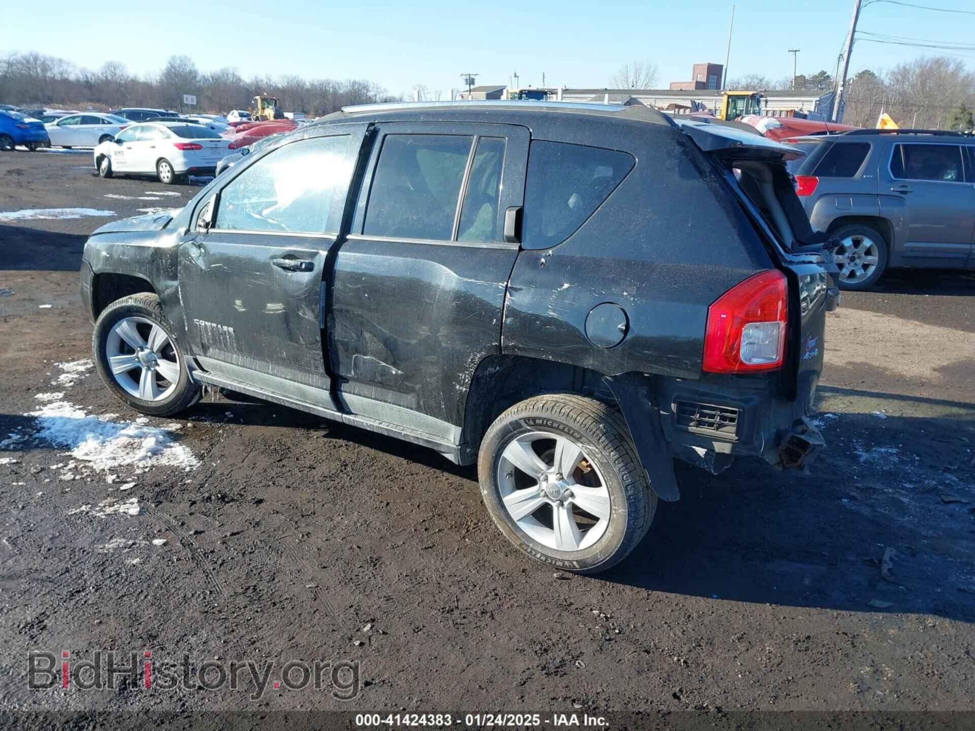 2011 JEEP COMPASS - VIN: 1J4NF1FB2BD226145 - Photo 3