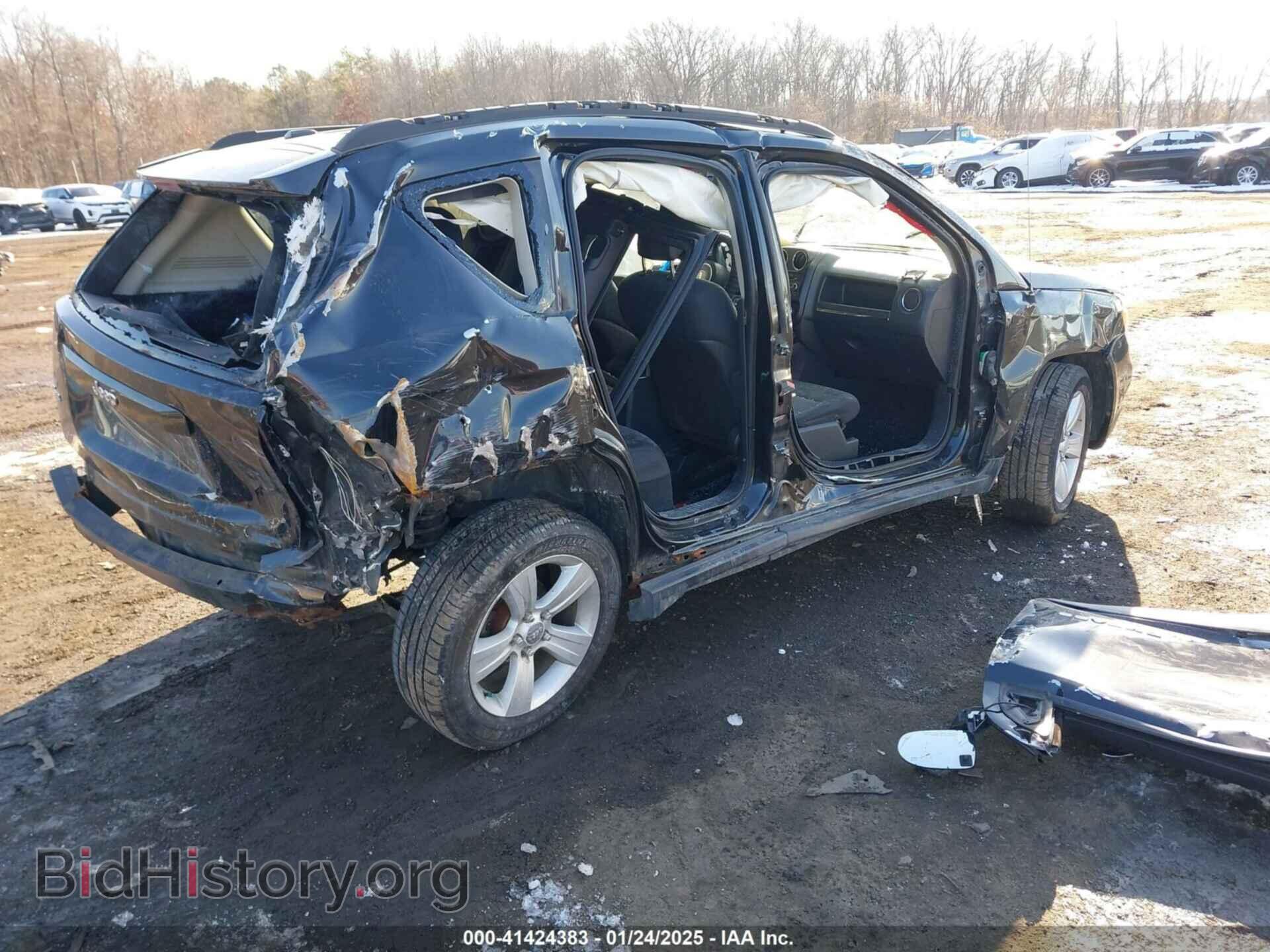 2011 JEEP COMPASS - VIN: 1J4NF1FB2BD226145 - Photo 4