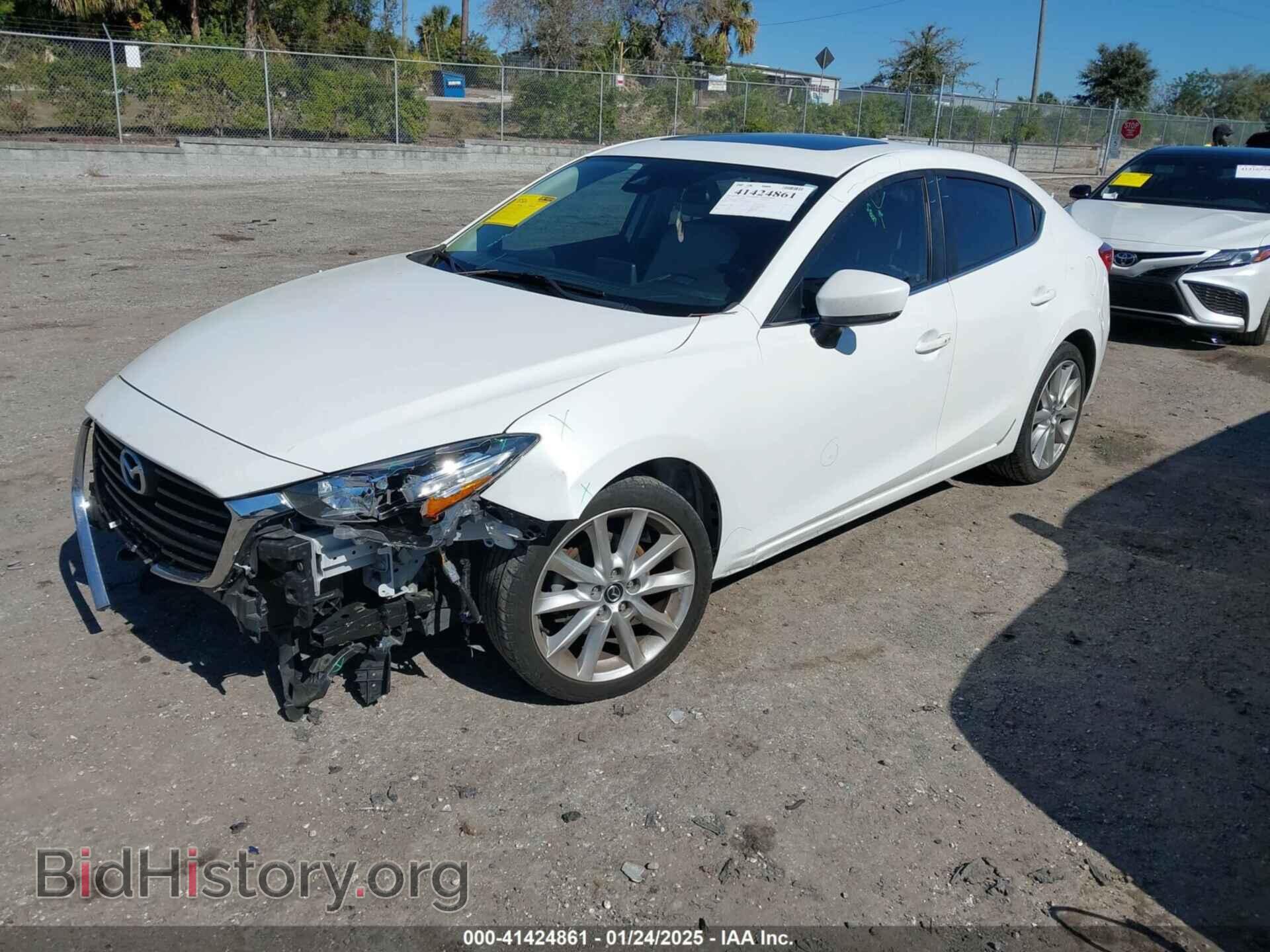 2017 MAZDA MAZDA3 - VIN: 3MZBN1W31HM135320 - Фото 2
