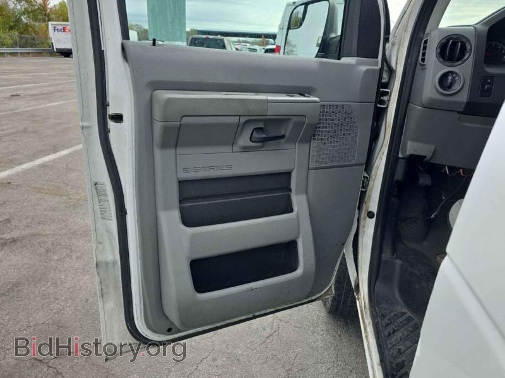 2011 FORD E-250 - VIN: 1FTNE2EL4BDA70845 - Photo 2