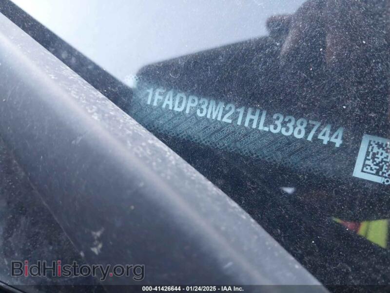 2017 Ford FOCUS (VIN 1FADP3M21HL338744) — photo 9 of 17
