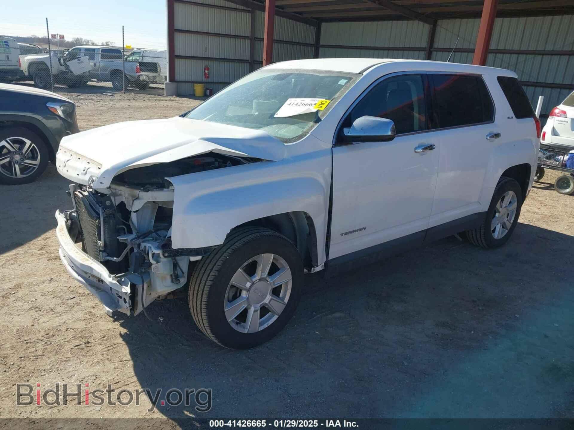 2011 GMC TERRAIN - VIN: 2CTALMEC0B6421284 - Photo 2