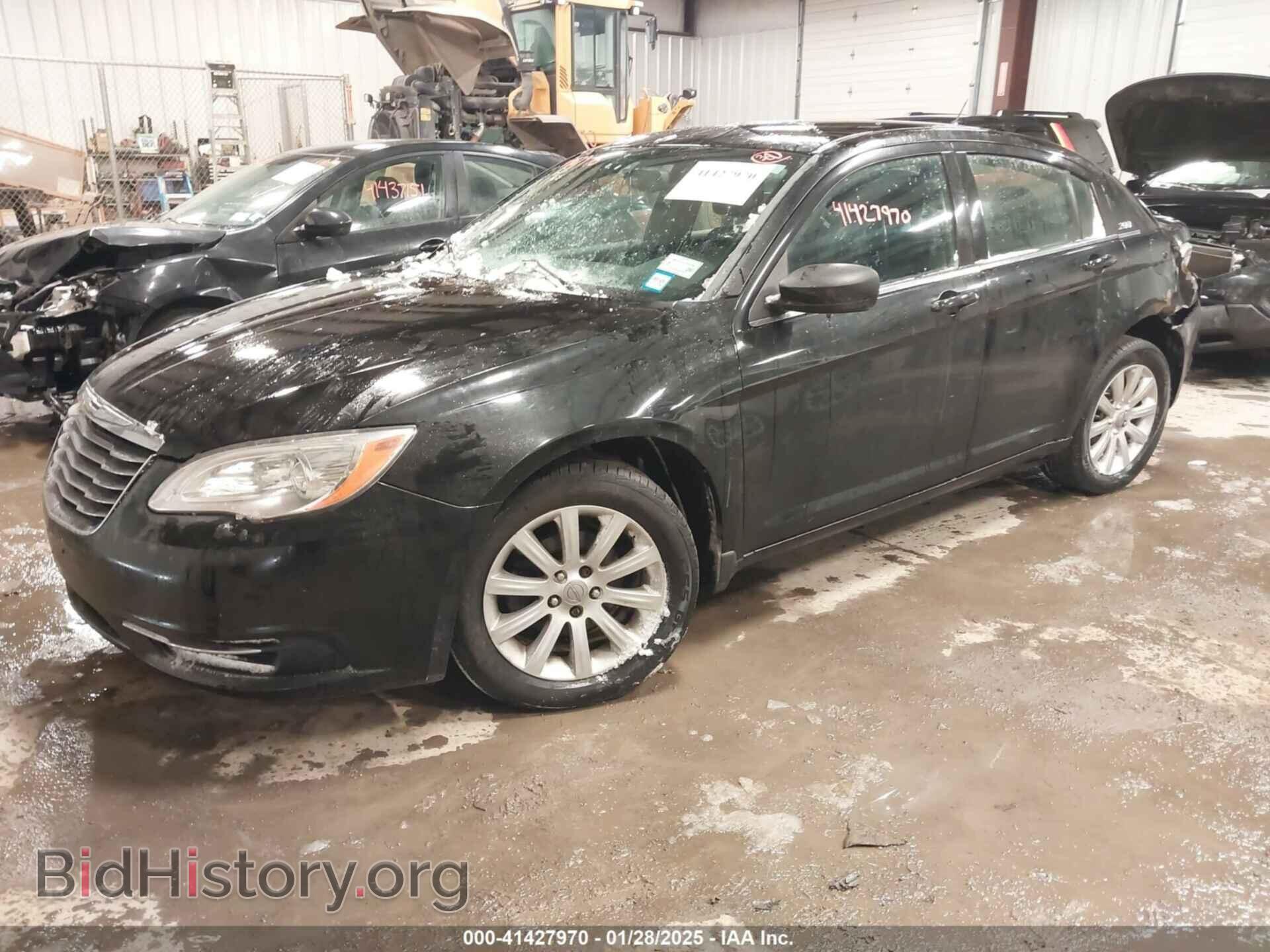 2012 CHRYSLER 200 - VIN: 1C3CCBBG3CN211151 - Photo 2