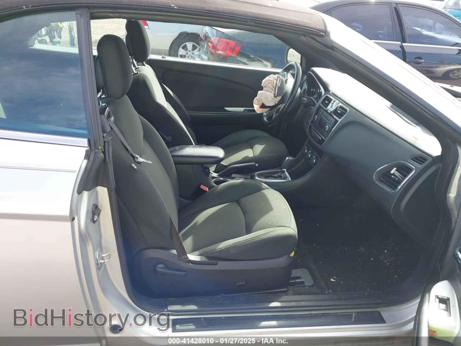 2011 CHRYSLER 200 - VIN: 1C3BC2EB2BN532527 - Фото 5