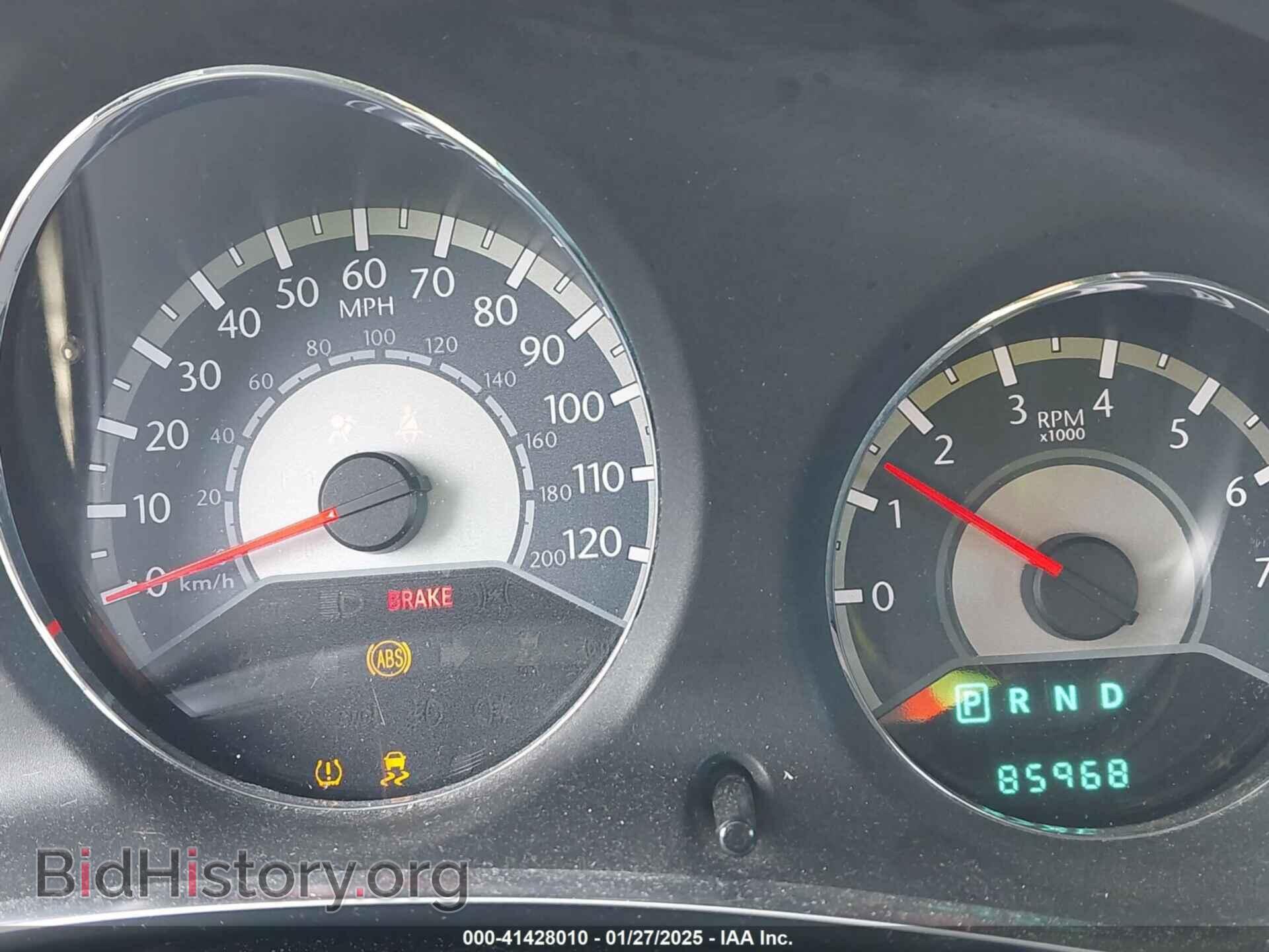 2011 CHRYSLER 200 - VIN: 1C3BC2EB2BN532527 - Фото 7