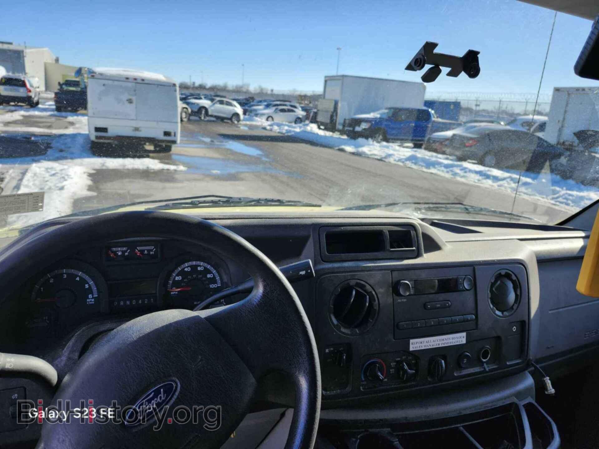2018 FORD ECONOLINE - VIN: 1FDXE4FS7JDC33217 - Фото 8