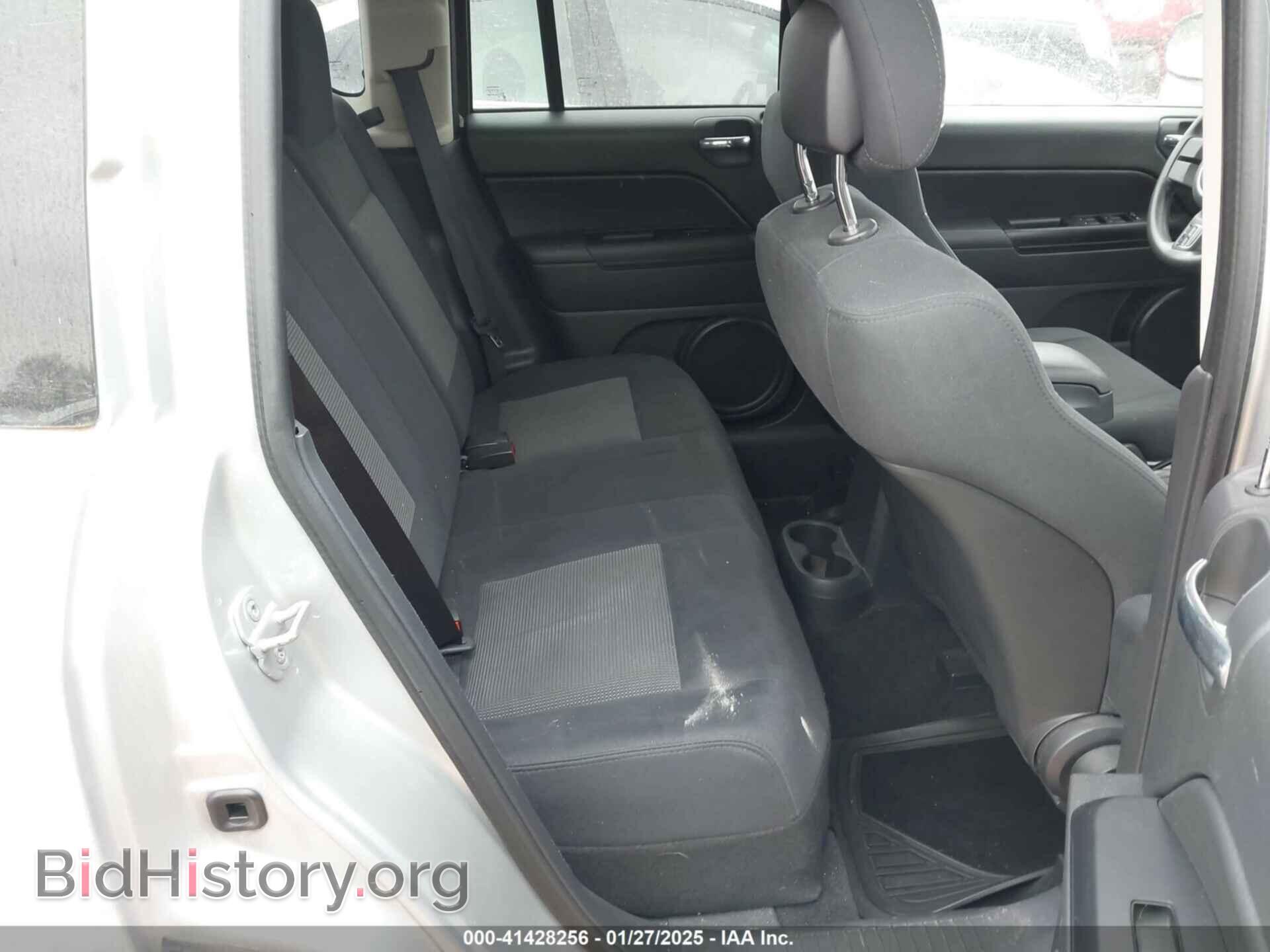 2012 JEEP COMPASS - VIN: 1C4NJCBA5CD504194 - Фото 8