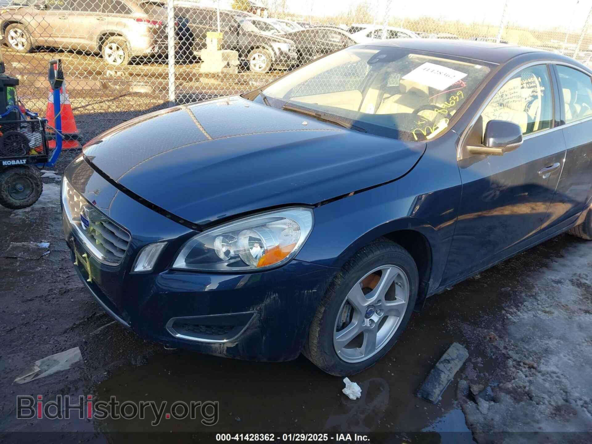 2012 VOLVO S60 - VIN: YV1622FS2C2116795 - Фото 2