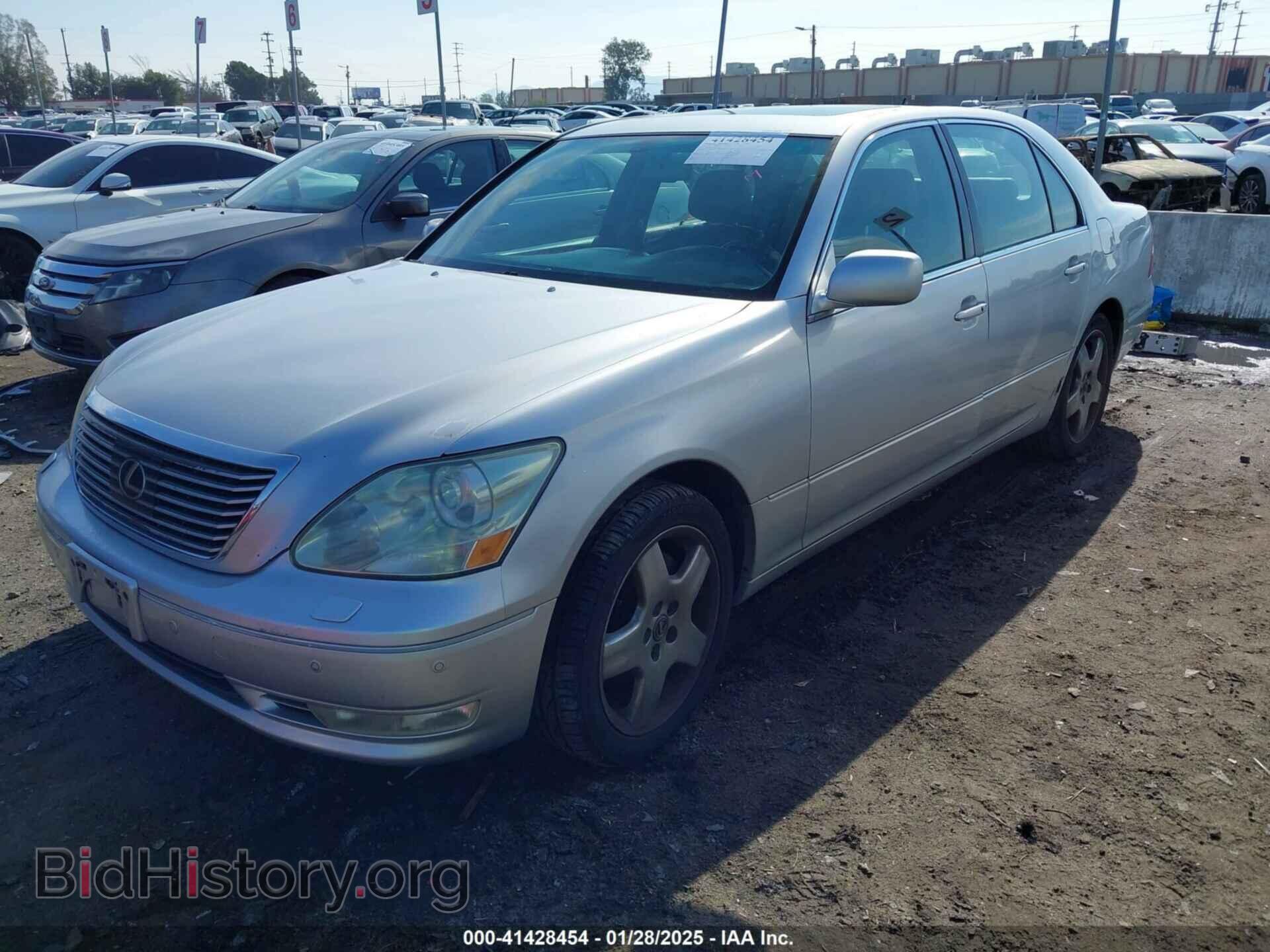 2005 LEXUS LS - VIN: JTHBN36F155010794 - Photo 2