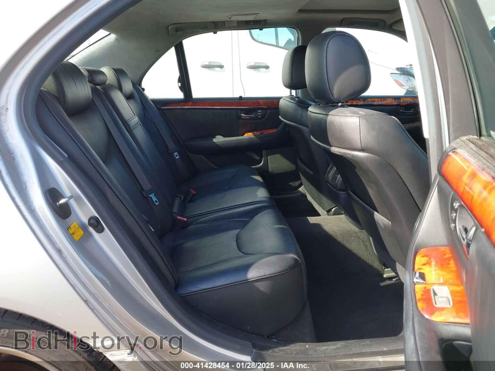 2005 LEXUS LS - VIN: JTHBN36F155010794 - Photo 8