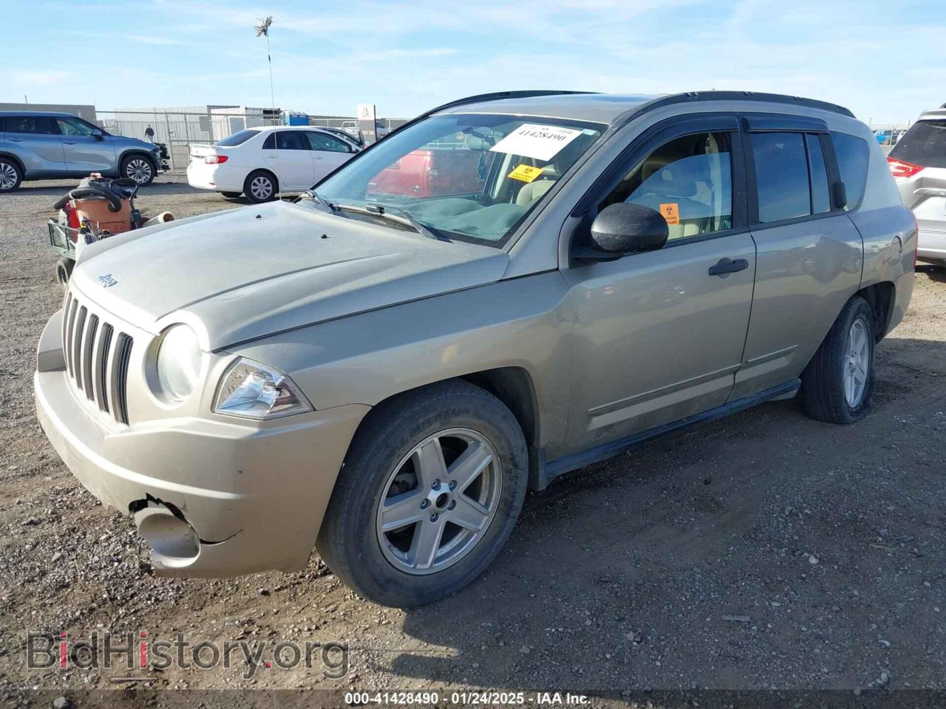 2009 JEEP COMPASS - VIN: 1J4FF47B19D192598 - Фото 2