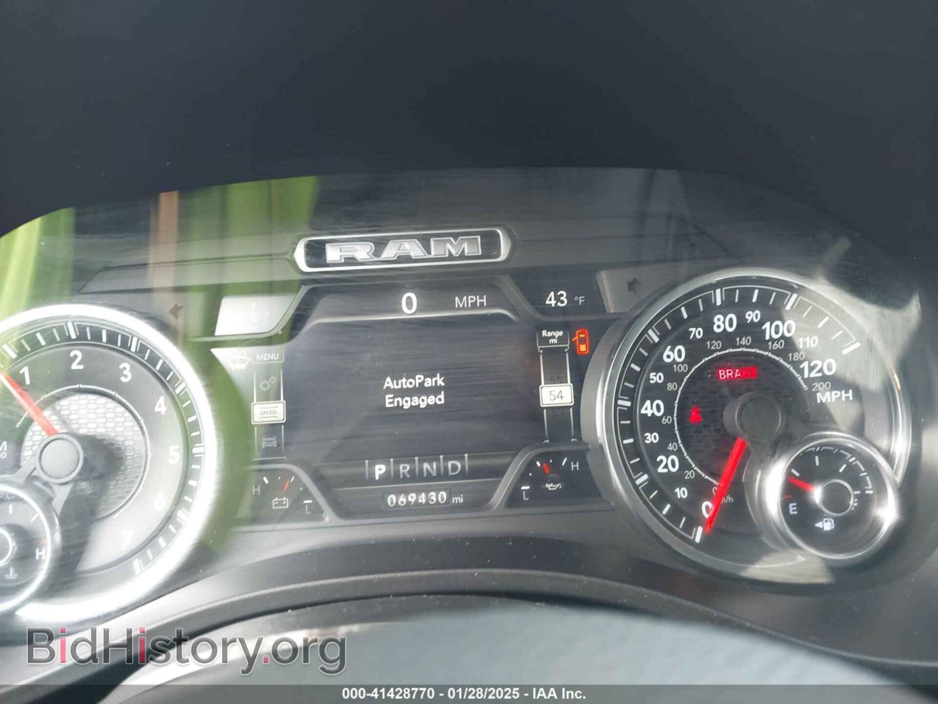 2020 RAM 1500 - VIN: 1C6SRFFTXLN274453 - Фото 7