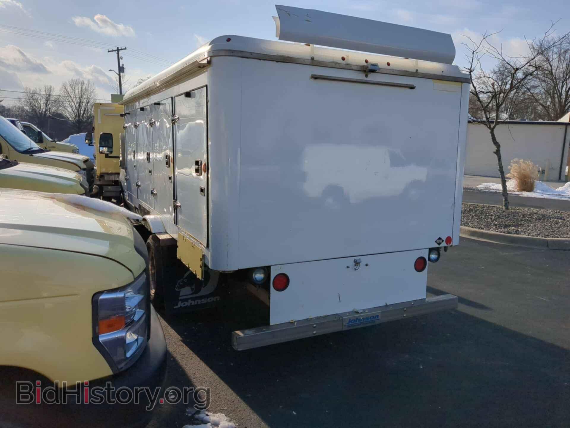 2018 FORD ECONOLINE - VIN: 1FDXE4FS8JDC33291 - Фото 2