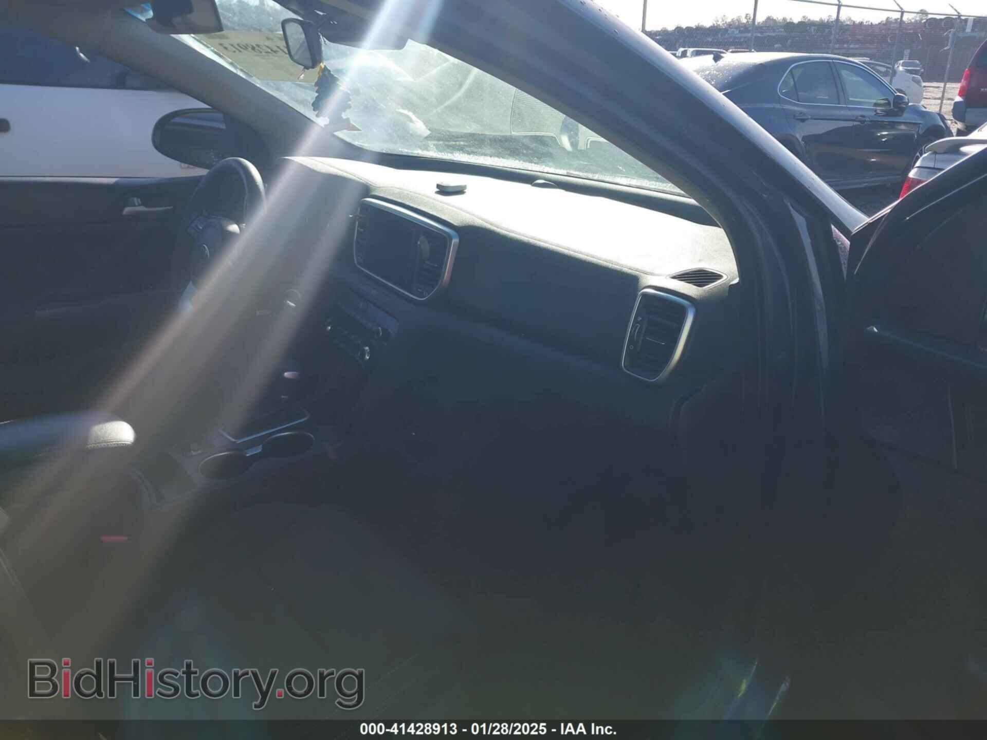 2021 KIA SPORTAGE - VIN: KNDPM3AC1M7928099 - Фото 5