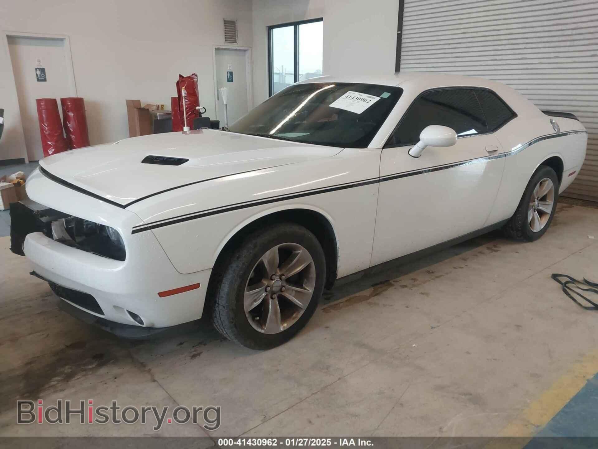 2017 DODGE CHALLENGER - VIN: 2C3CDZAG4HH666176 - Фото 2