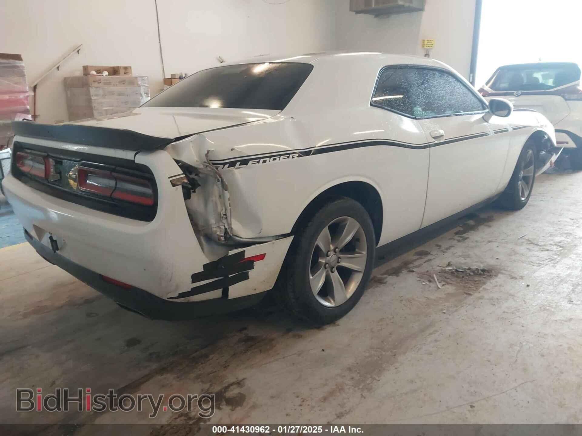 2017 DODGE CHALLENGER - VIN: 2C3CDZAG4HH666176 - Фото 4