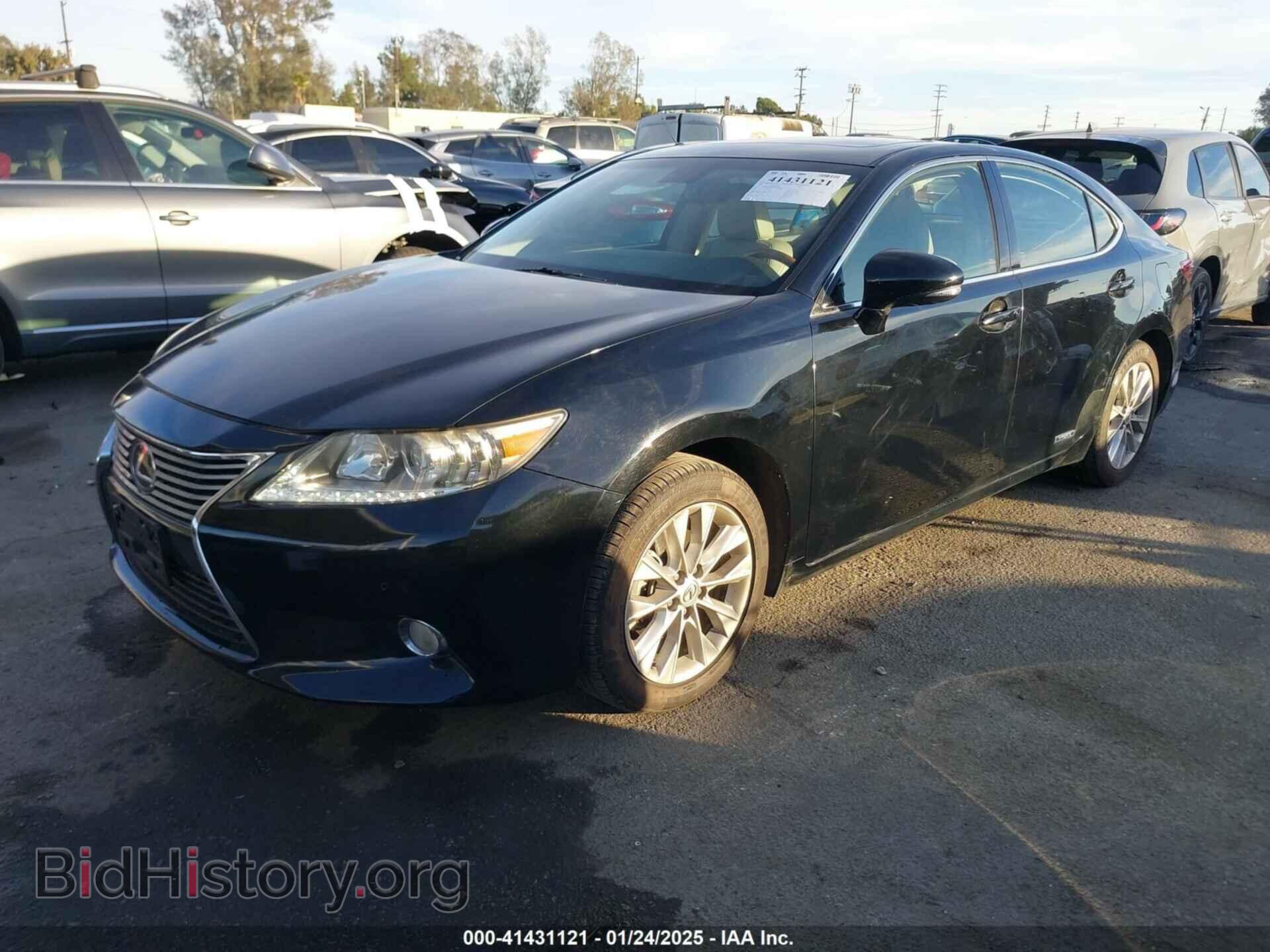 2013 LEXUS ES 300H - VIN: JTHBW1GG9D2008655 - Photo 2