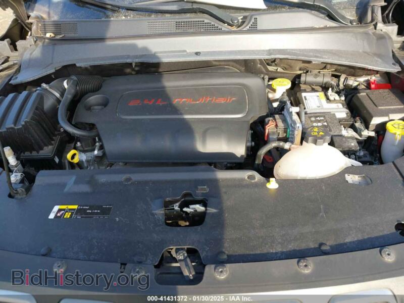 2022 Jeep COMPASS (VIN 3C4NJDBB7NT123913) — фото 10 из 17