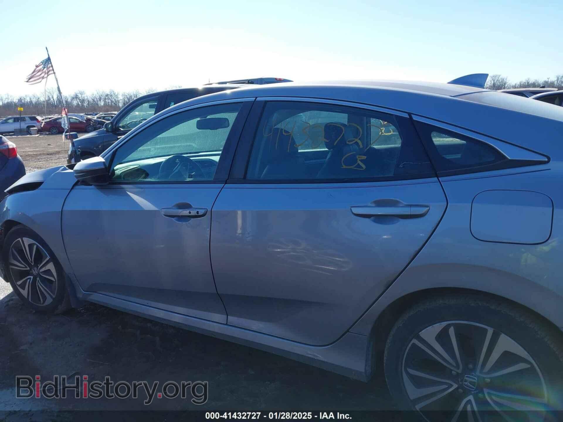 2018 HONDA CIVIC - VIN: 2HGFC1F76JH640997 - Фото 14
