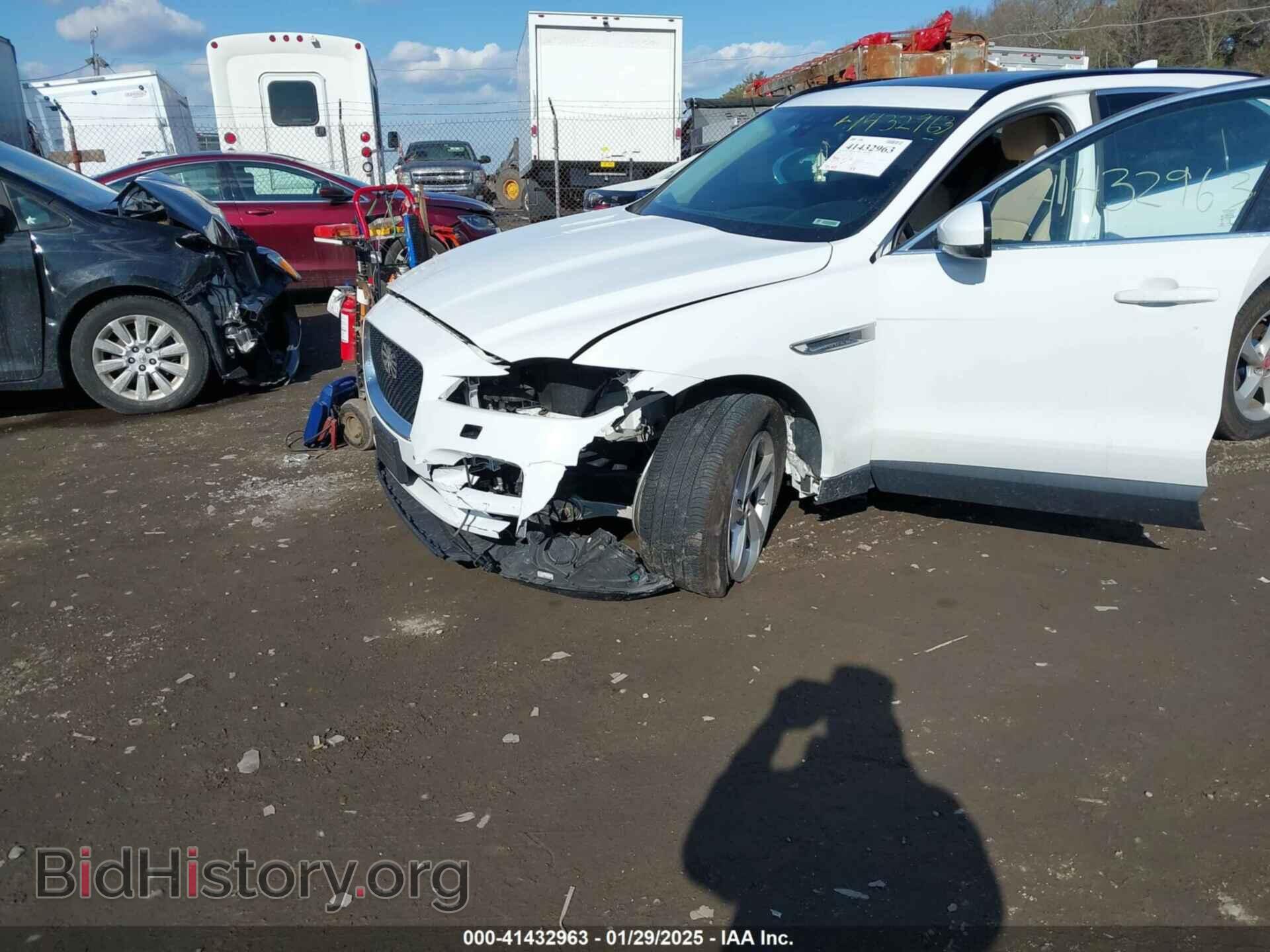 2019 JAGUAR F-PACE - VIN: SADCJ2FX2KA357093 - Фото 6
