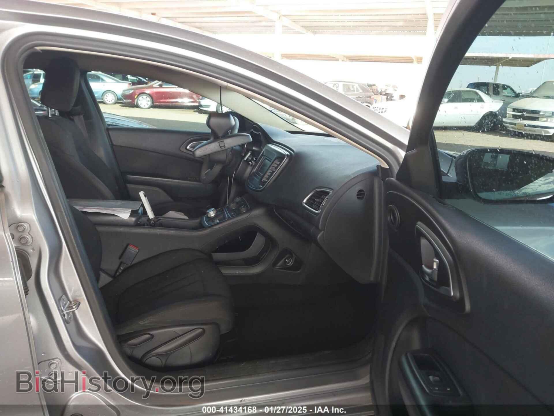 2016 CHRYSLER 200 - VIN: 1C3CCCAB5GN140911 - Фото 5