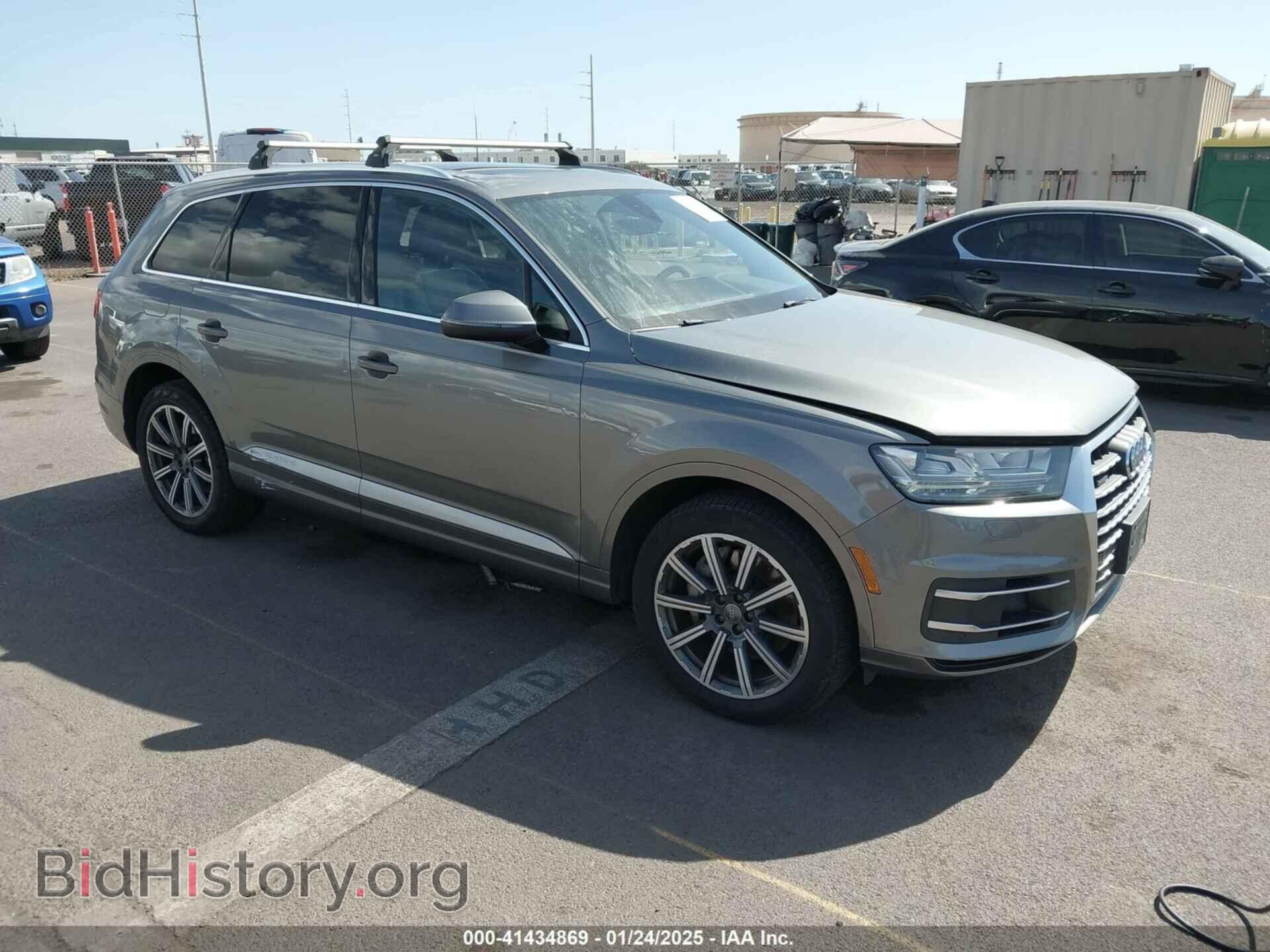 Фотография WA1LAAF70HD018596 - AUDI Q7 2017