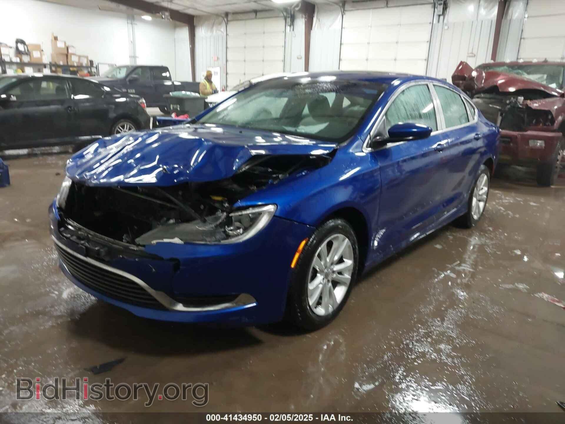 2016 CHRYSLER 200 - VIN: 1C3CCCAB5GN173360 - Фото 2