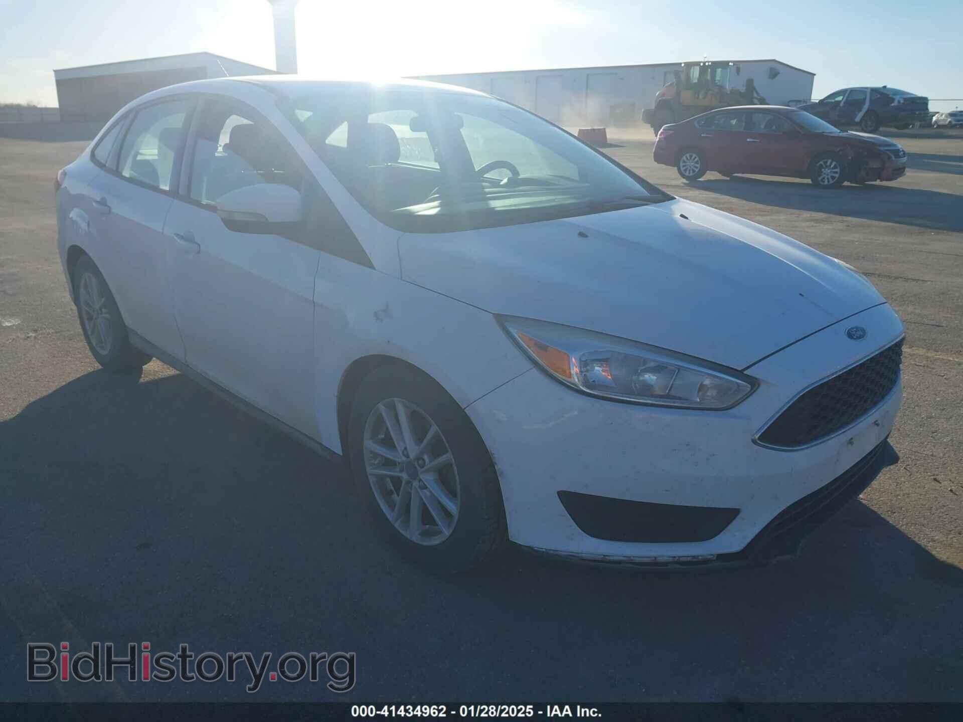 Photo 1FADP3F20GL277818 - FORD FOCUS 2016