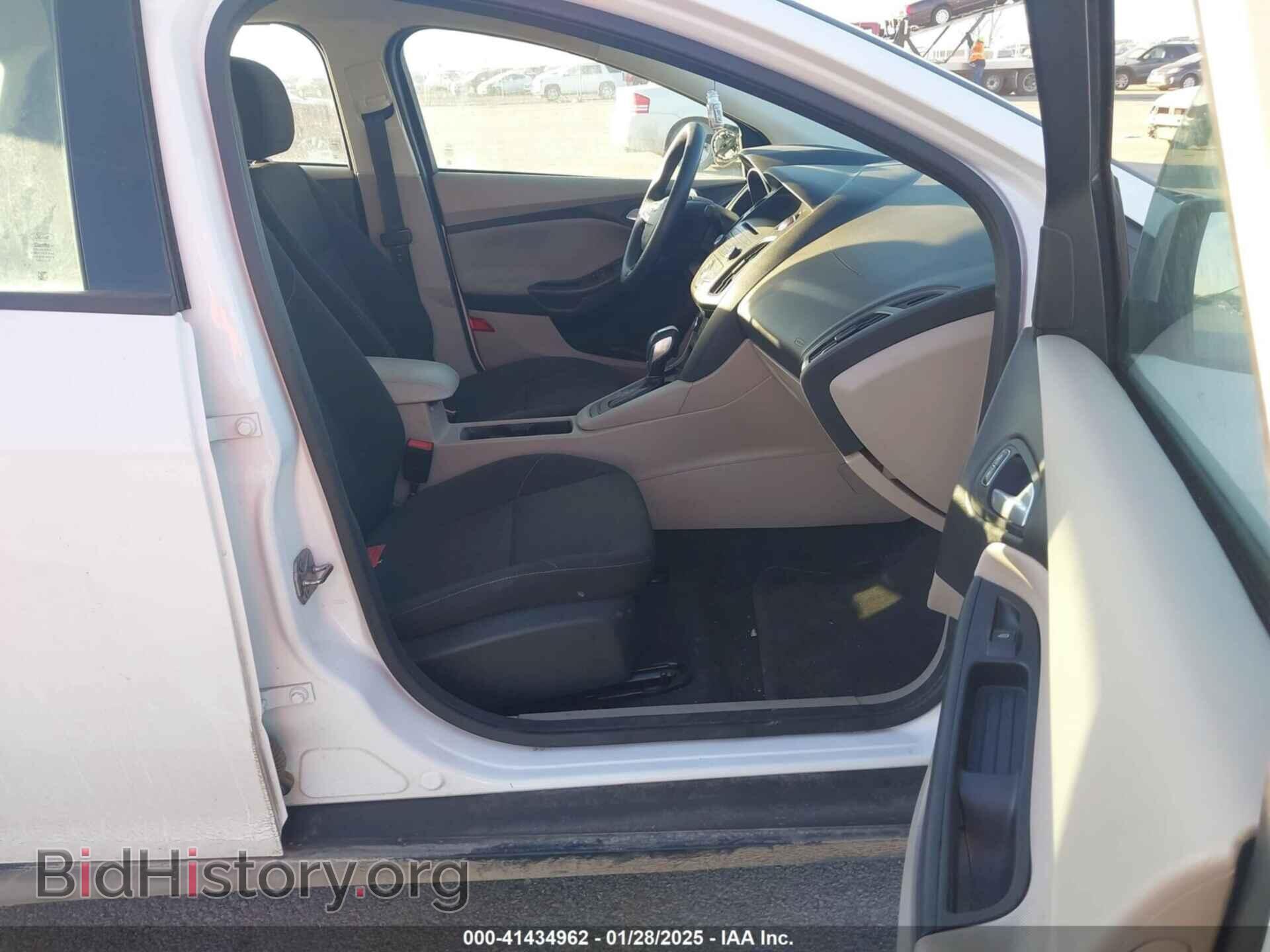 2016 FORD FOCUS - VIN: 1FADP3F20GL277818 - Photo 5