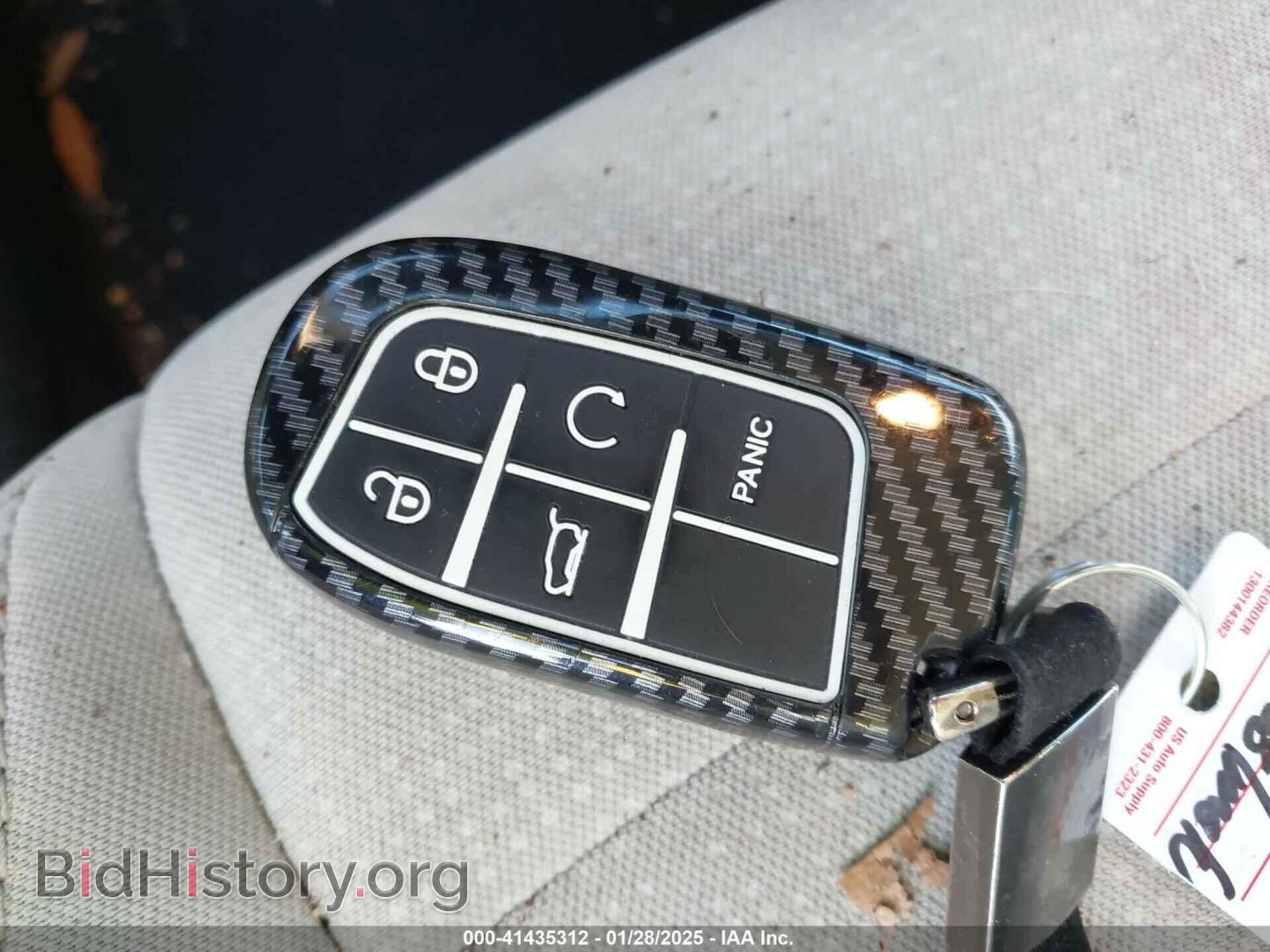 2015 CHRYSLER 200 - VIN: 1C3CCCAB1FN532993 - Фото 11