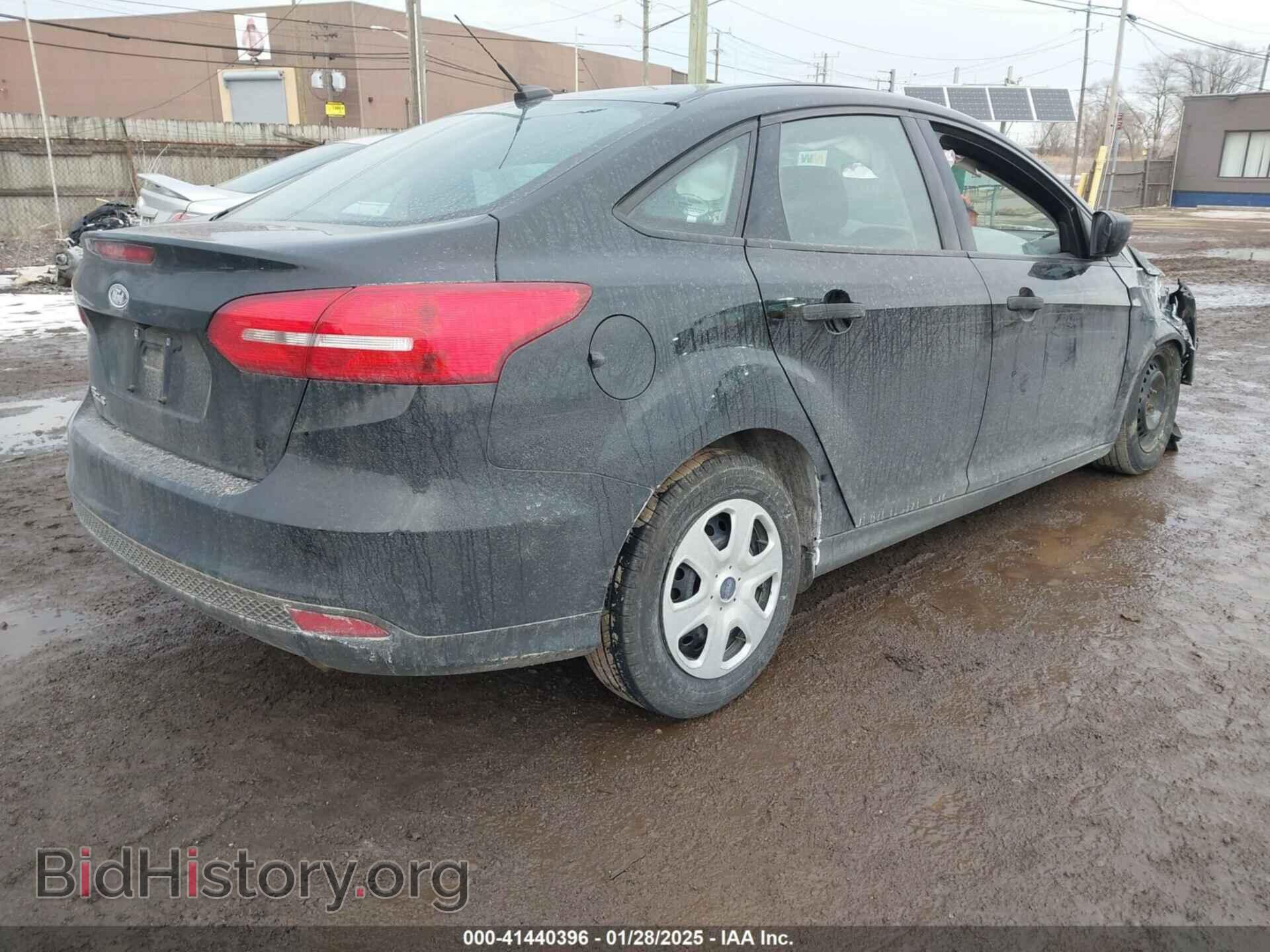 2017 FORD FOCUS - VIN: 1FADP3E2XHL295195 - Фото 4