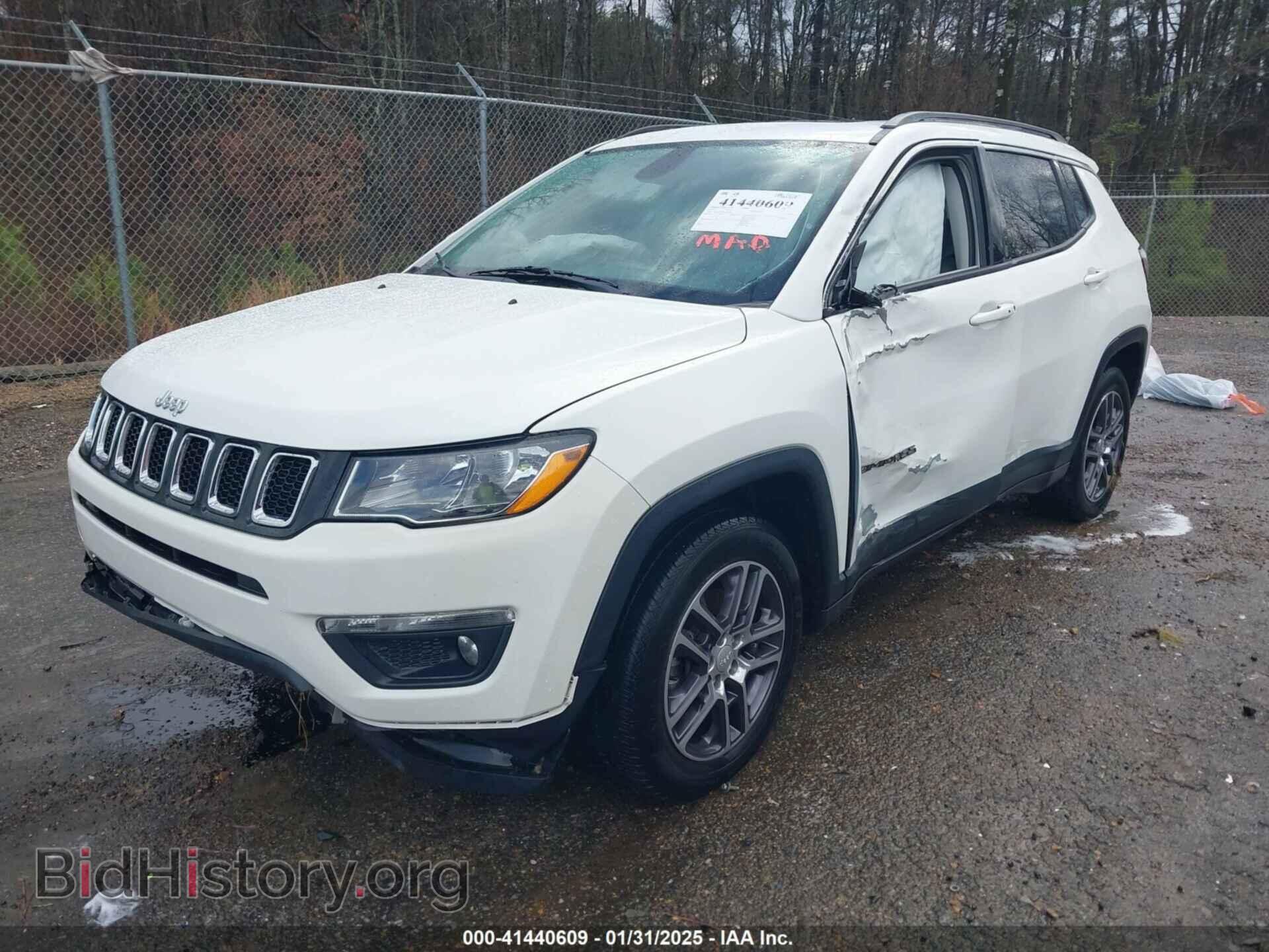 2019 JEEP COMPASS - VIN: 3C4NJCBB4KT832983 - Фото 2