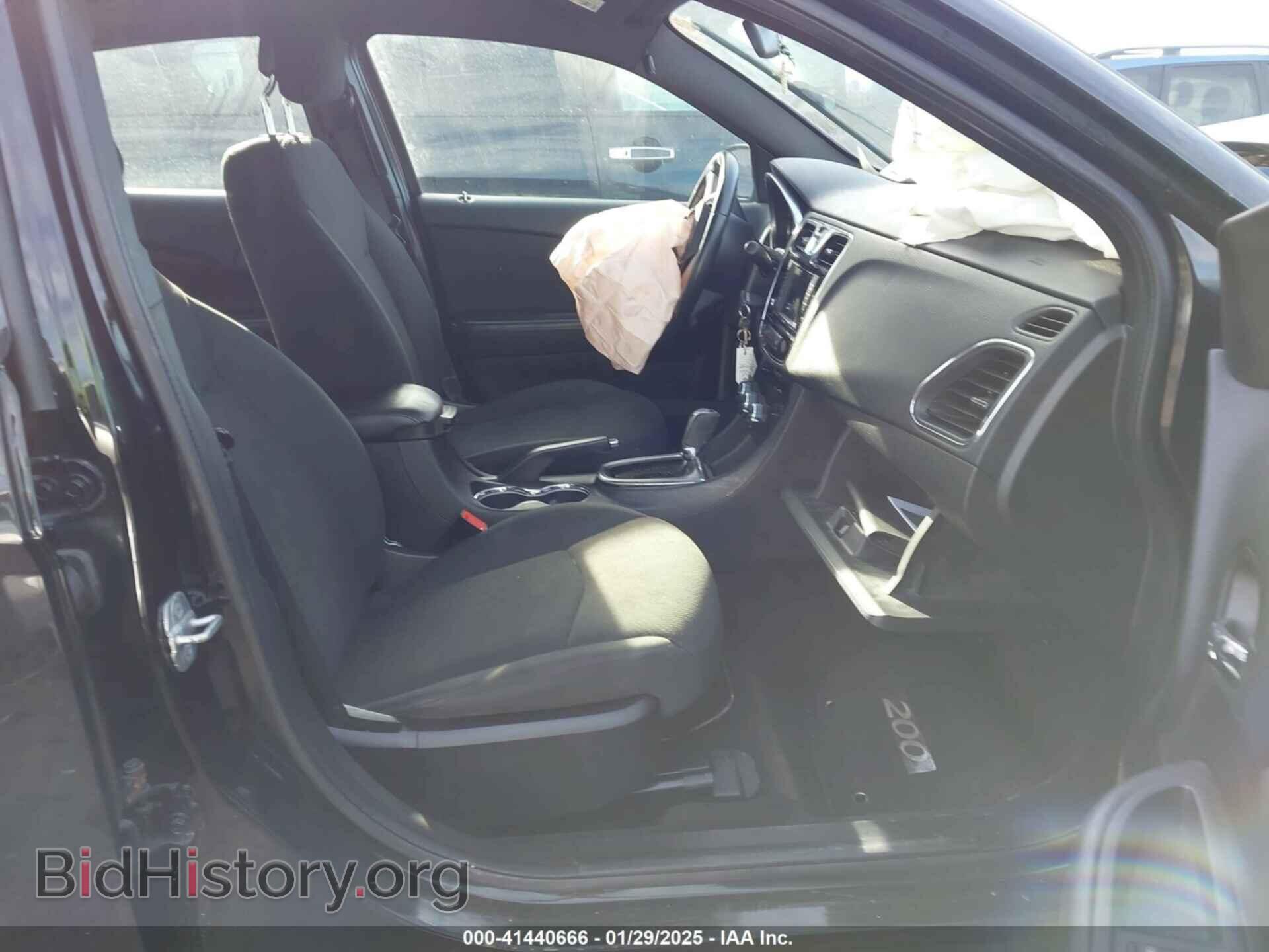 2012 CHRYSLER 200 - VIN: 1C3CCBBB8CN135768 - Фото 5