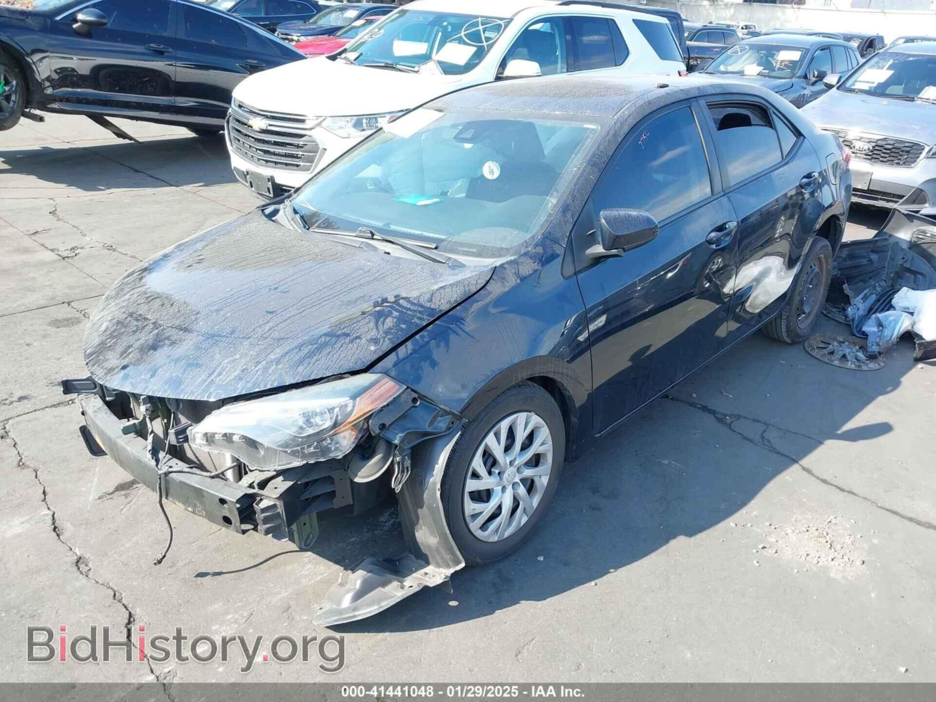 2017 TOYOTA COROLLA - VIN: 5YFBURHE2HP708379 - Фото 2