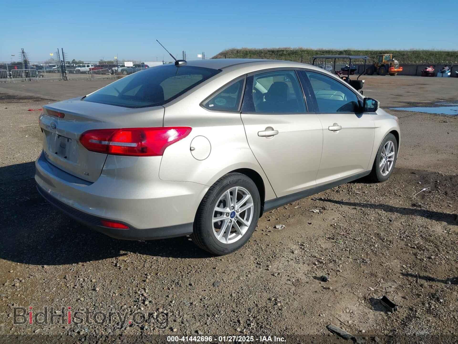 2017 FORD FOCUS - VIN: 1FADP3F29HL304581 - Photo 4