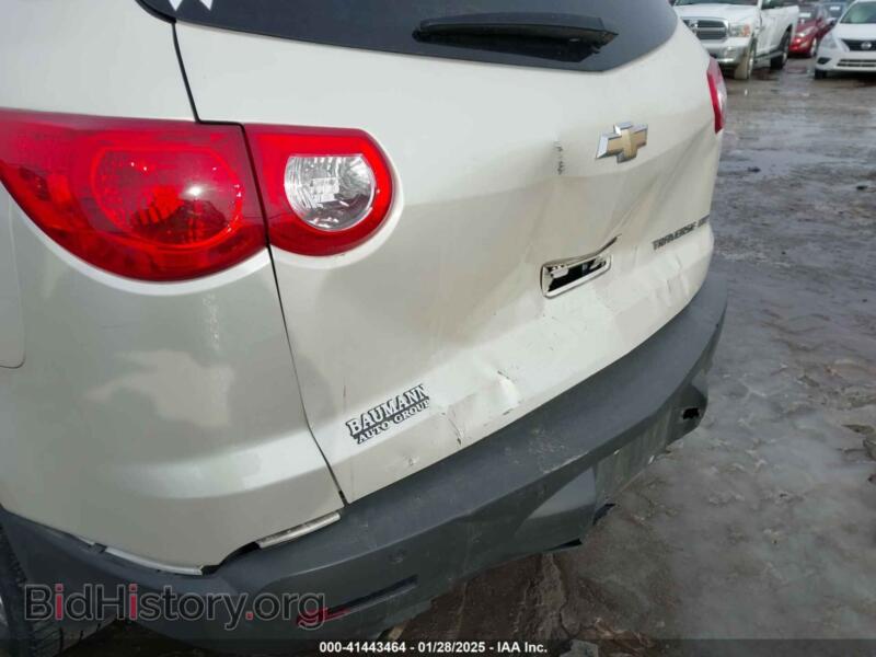 2012 Chevrolet TRAVERSE (VIN 1GNKRLED8CJ373899) — фото 6 из 11